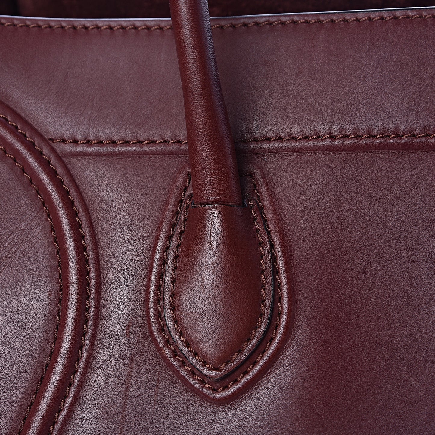 Natural Calfskin Medium Phantom Luggage Burgundy