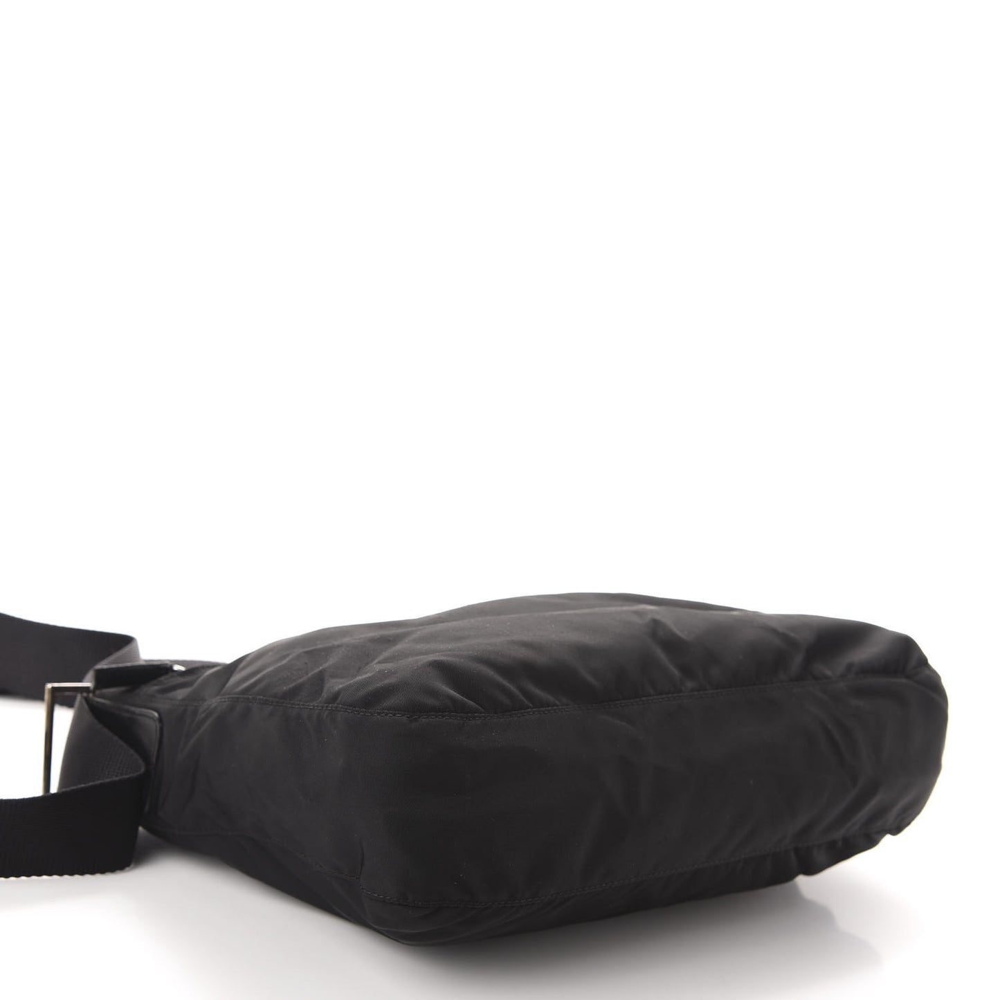 Nylon Flat Messenger Bag Black