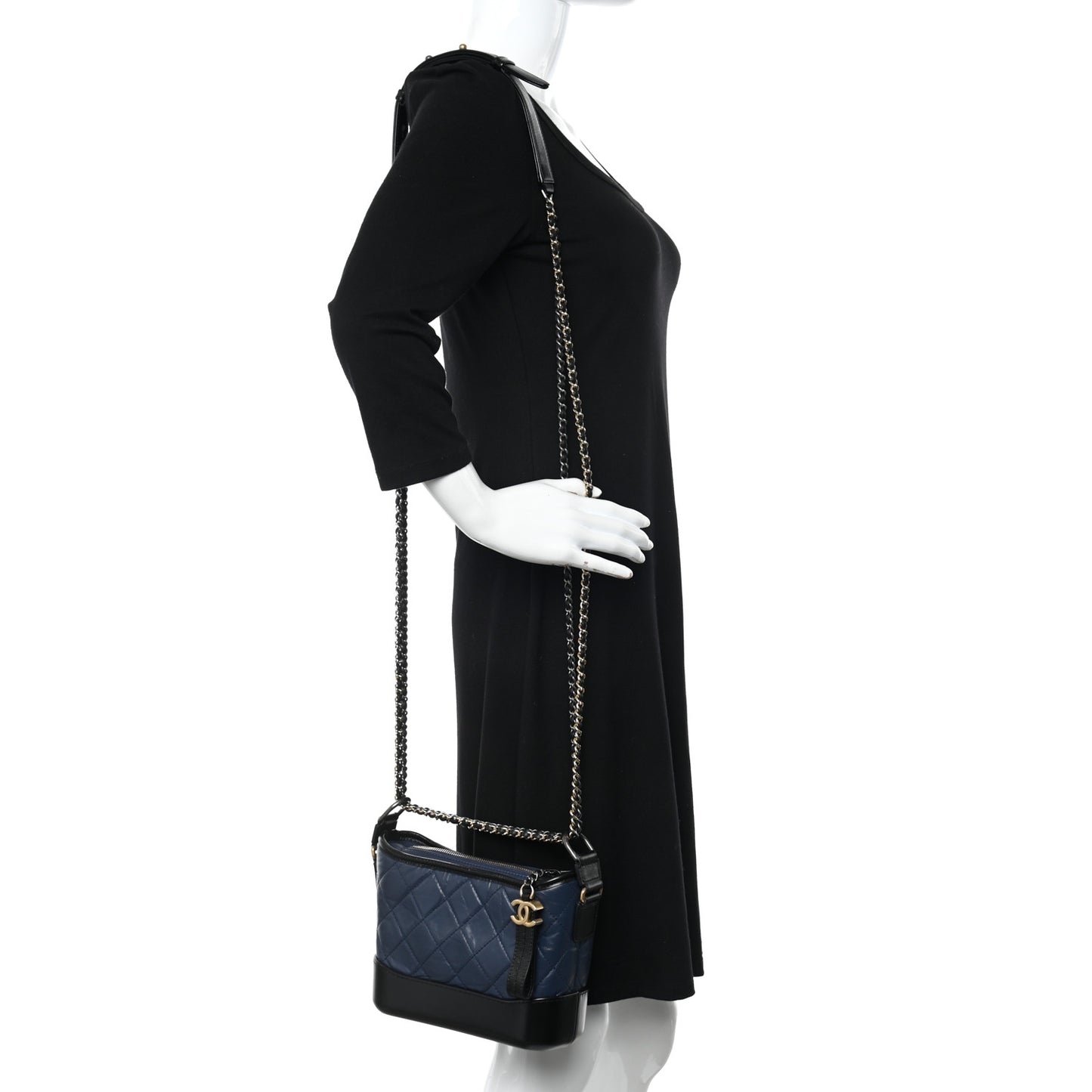 Aged Calfskin Quilted Small Gabrielle Hobo Navy Black