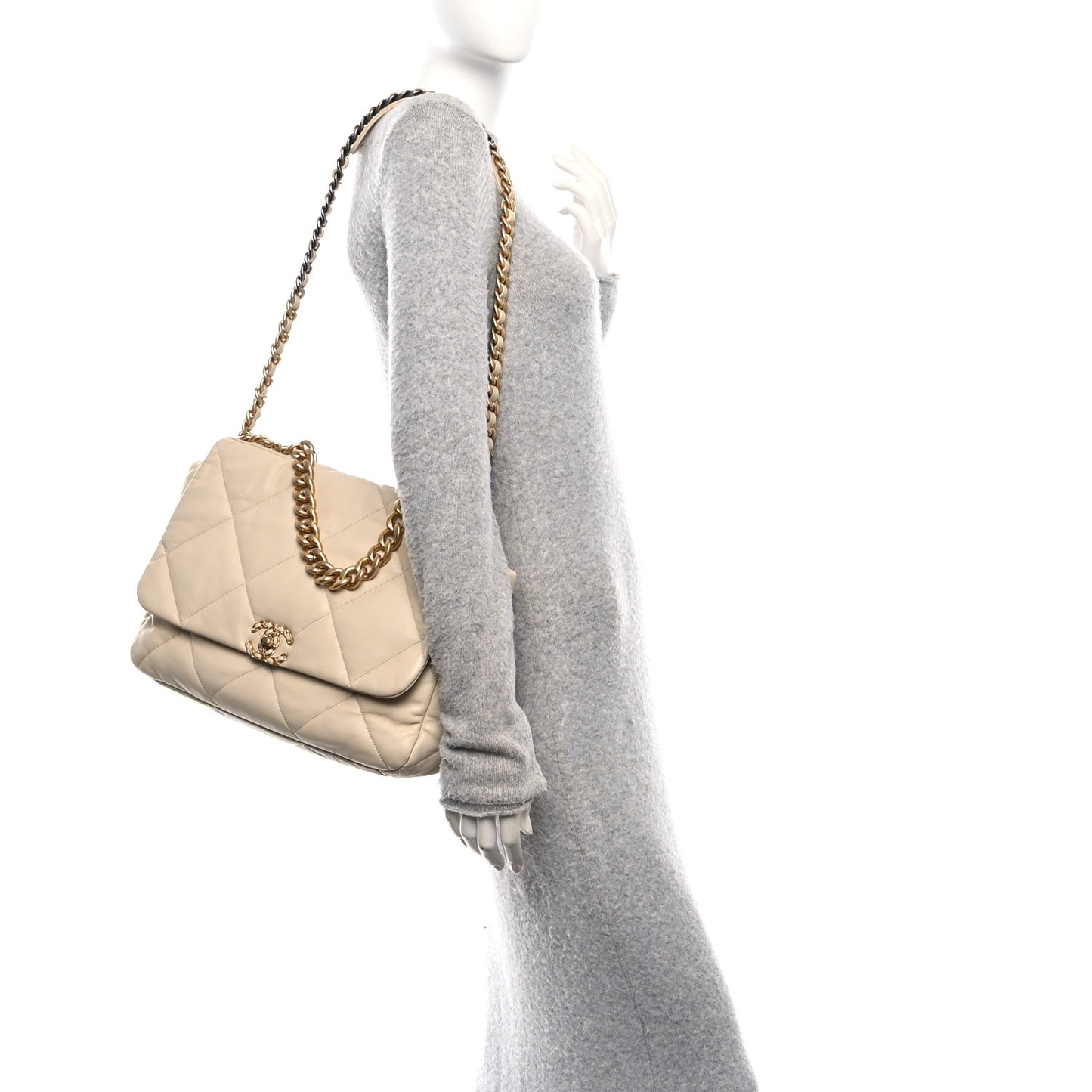 Lambskin Quilted Maxi Chanel 19 Flap Beige