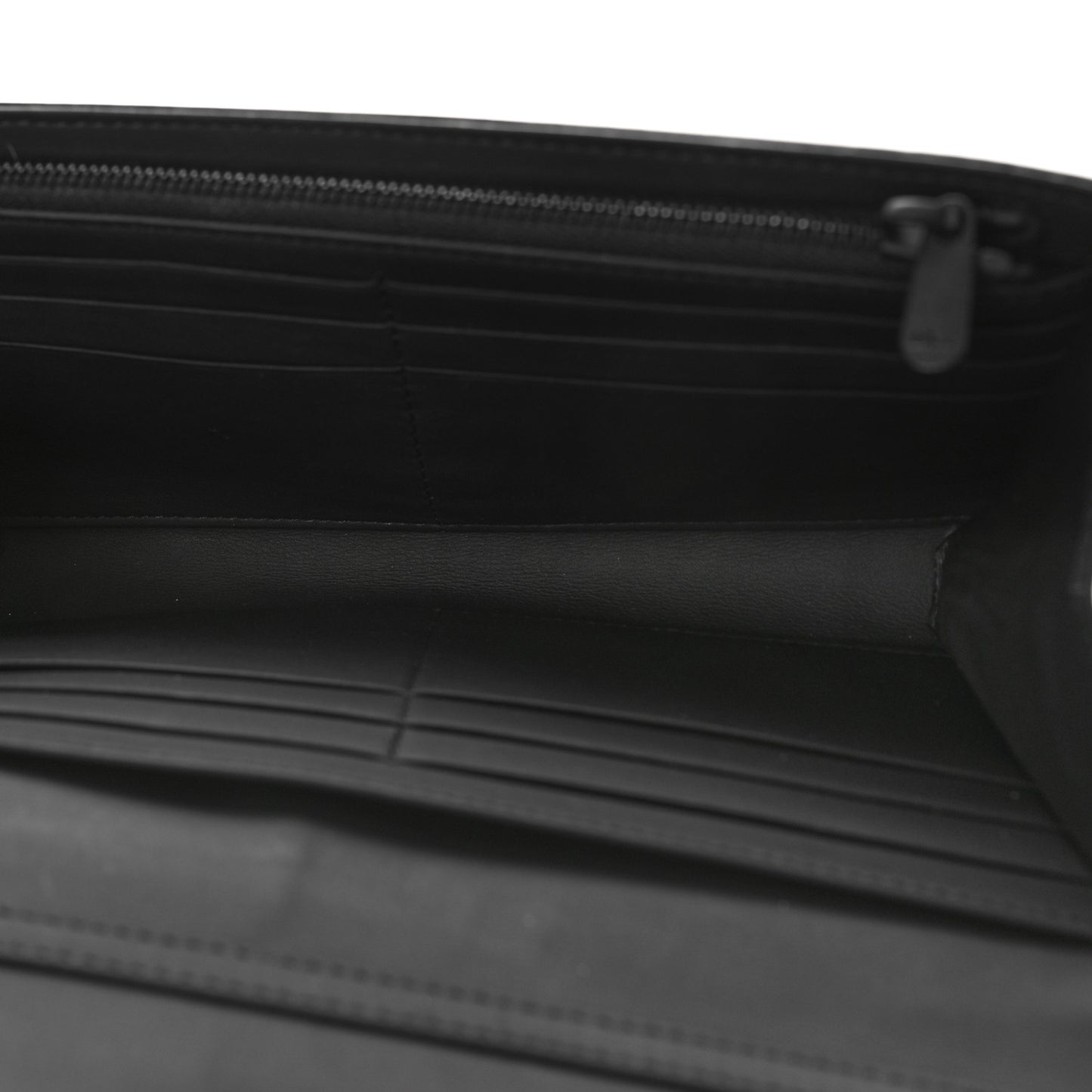 Ultra Matte Calfskin Studded Diorama Croisiere Chain Wallet Black