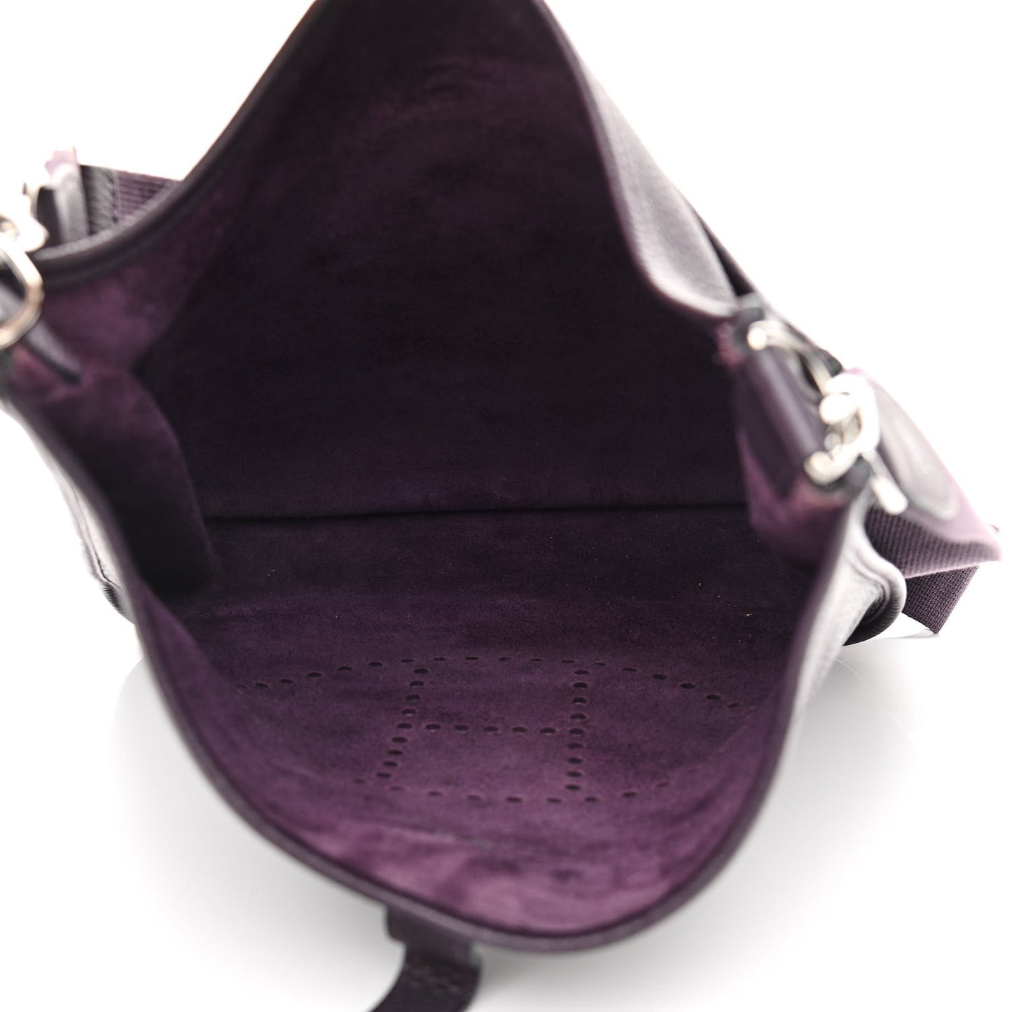 Taurillon Clemence Evelyne III GM Raisin