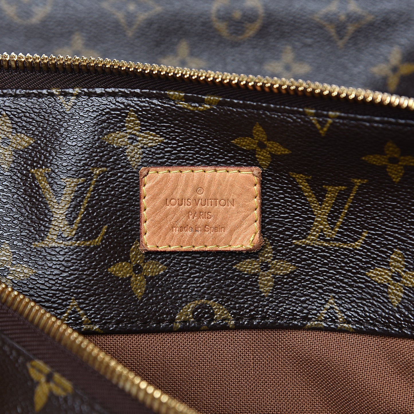 Monogram Sully MM