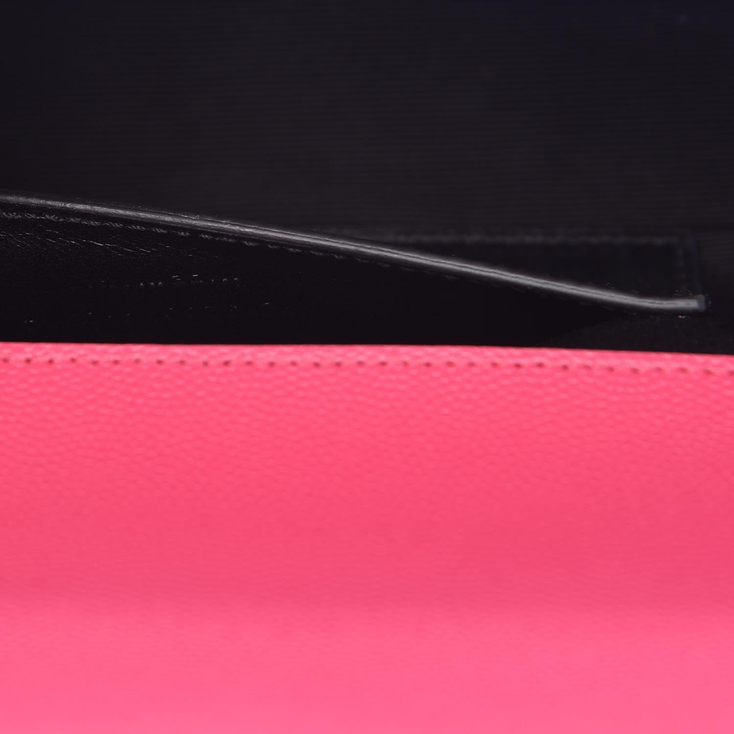 Saint Laurent Grain De Poudre Classic Monogram Clutch Lipstick Fuchsia 7 of 10
