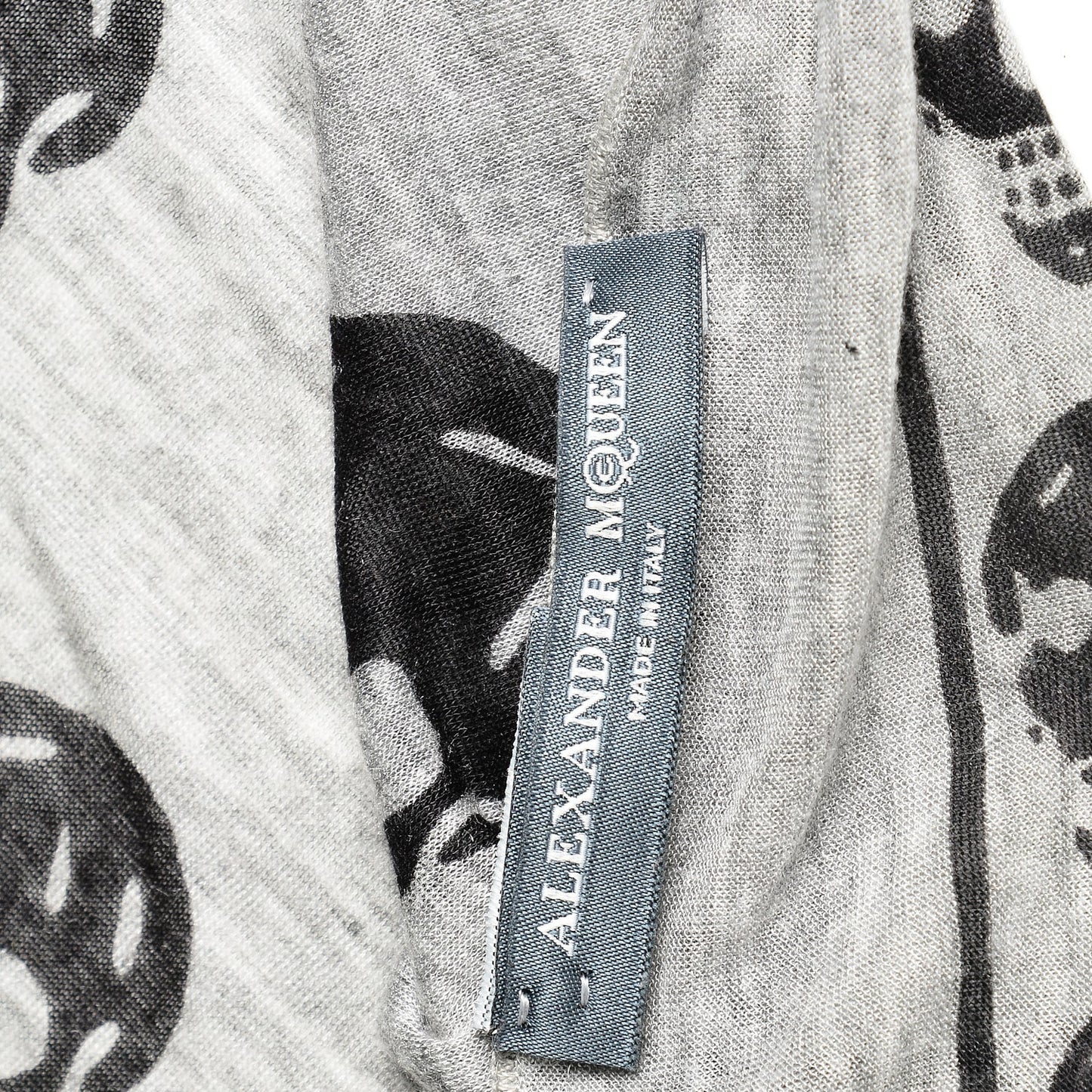 Modal Skull Scarf Grey Black