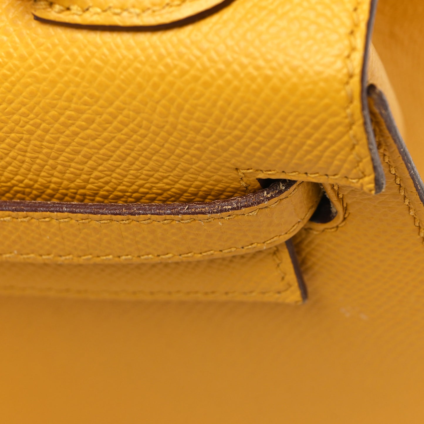 Epsom Kelly Sellier 25 Jaune Ambre