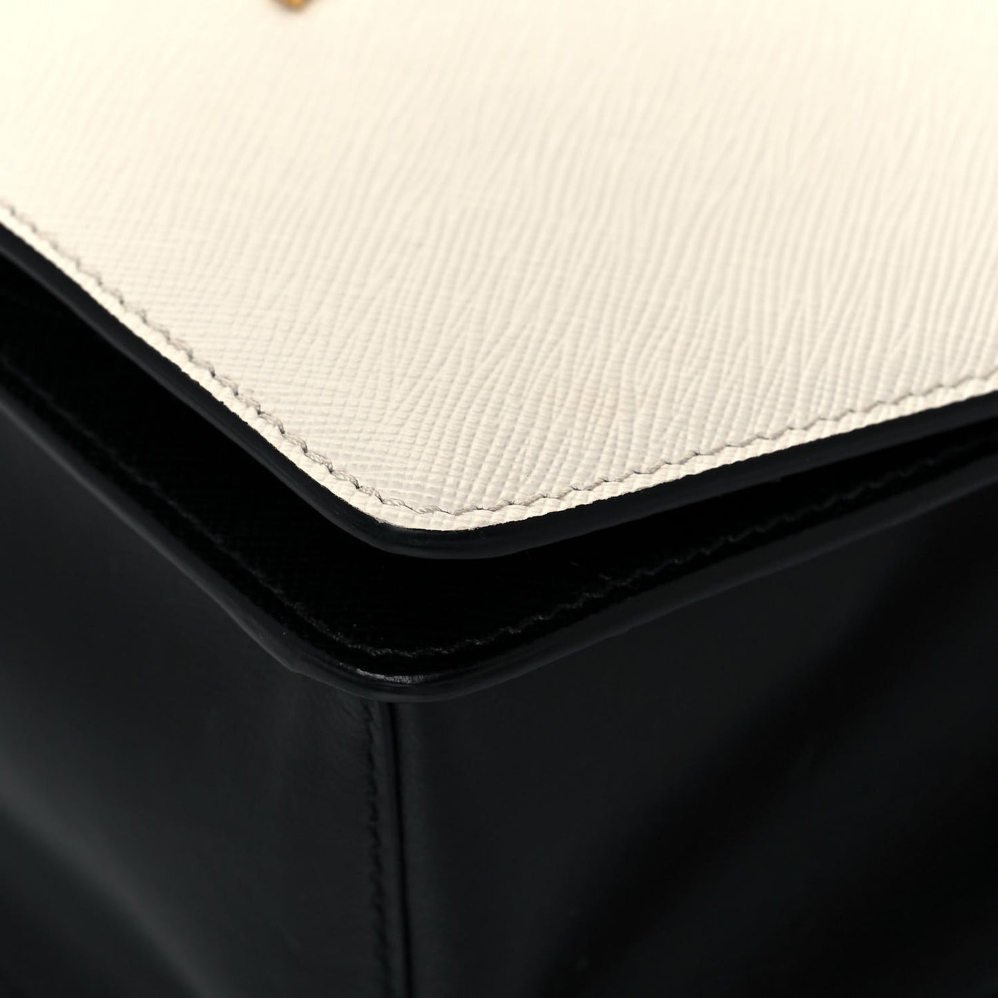 Saffiano Chain Shoulder Bag White Black