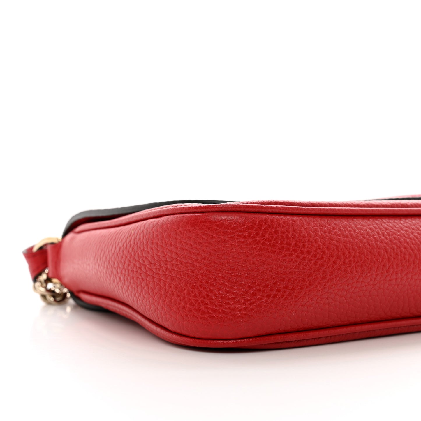 Pebbled Calfskin Medium Soho Flap Crossbody Vibrant Red