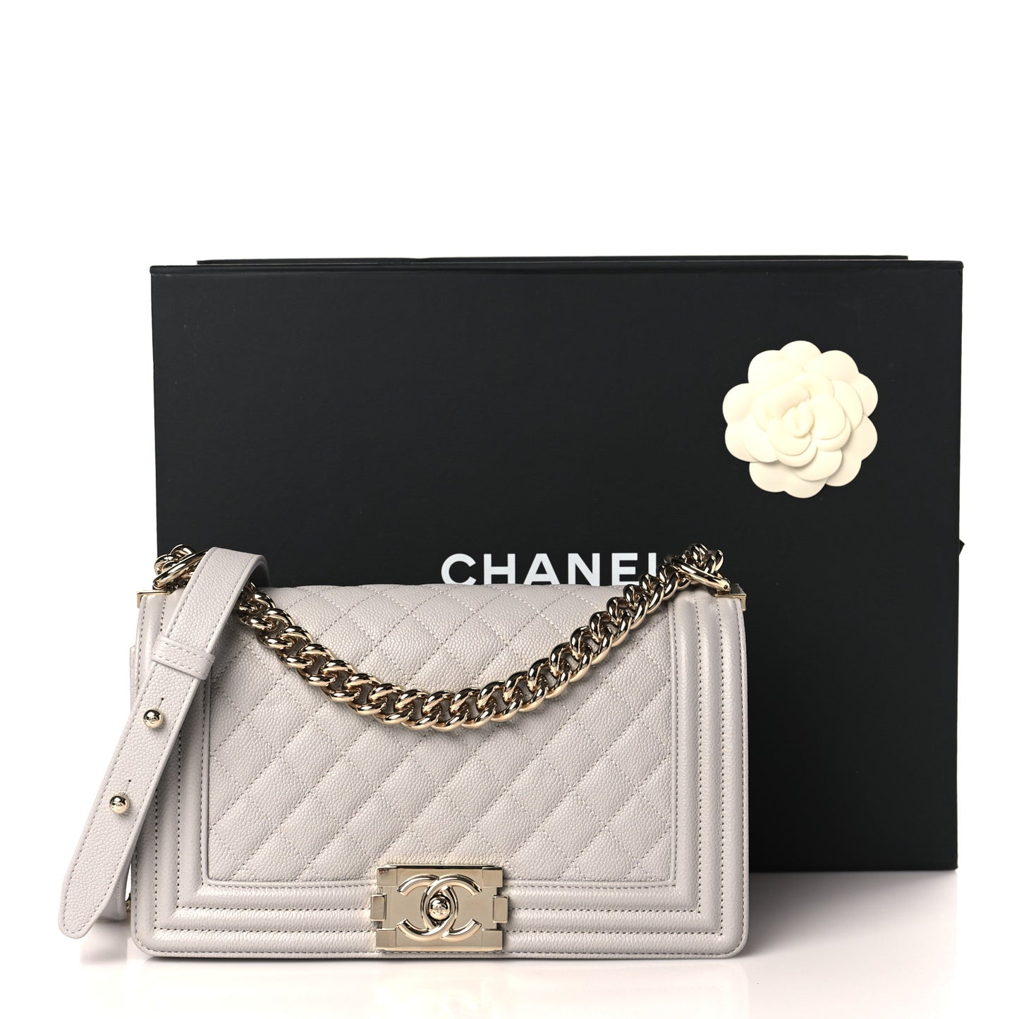 Caviar Quilted Medium Boy Flap Light Grey