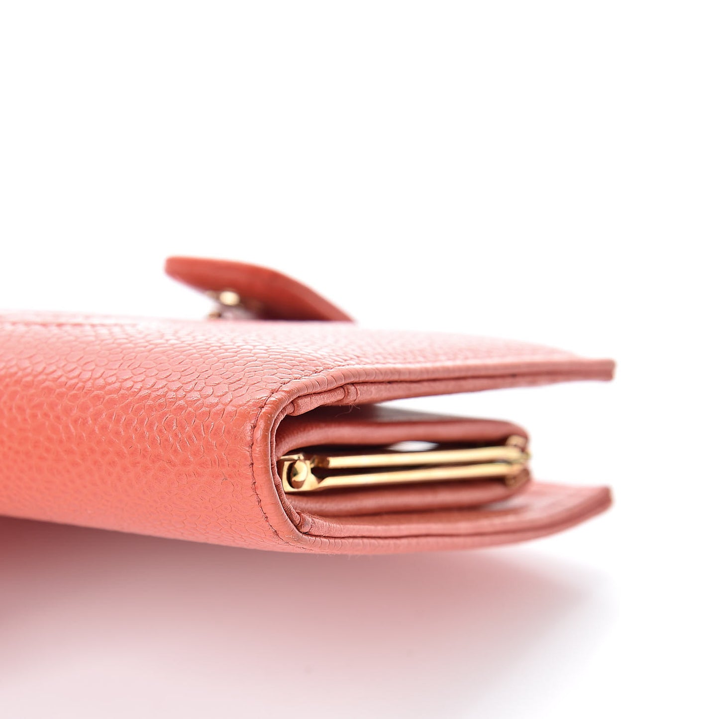 Caviar Timeless CC Zipped Pocket Wallet Light Red