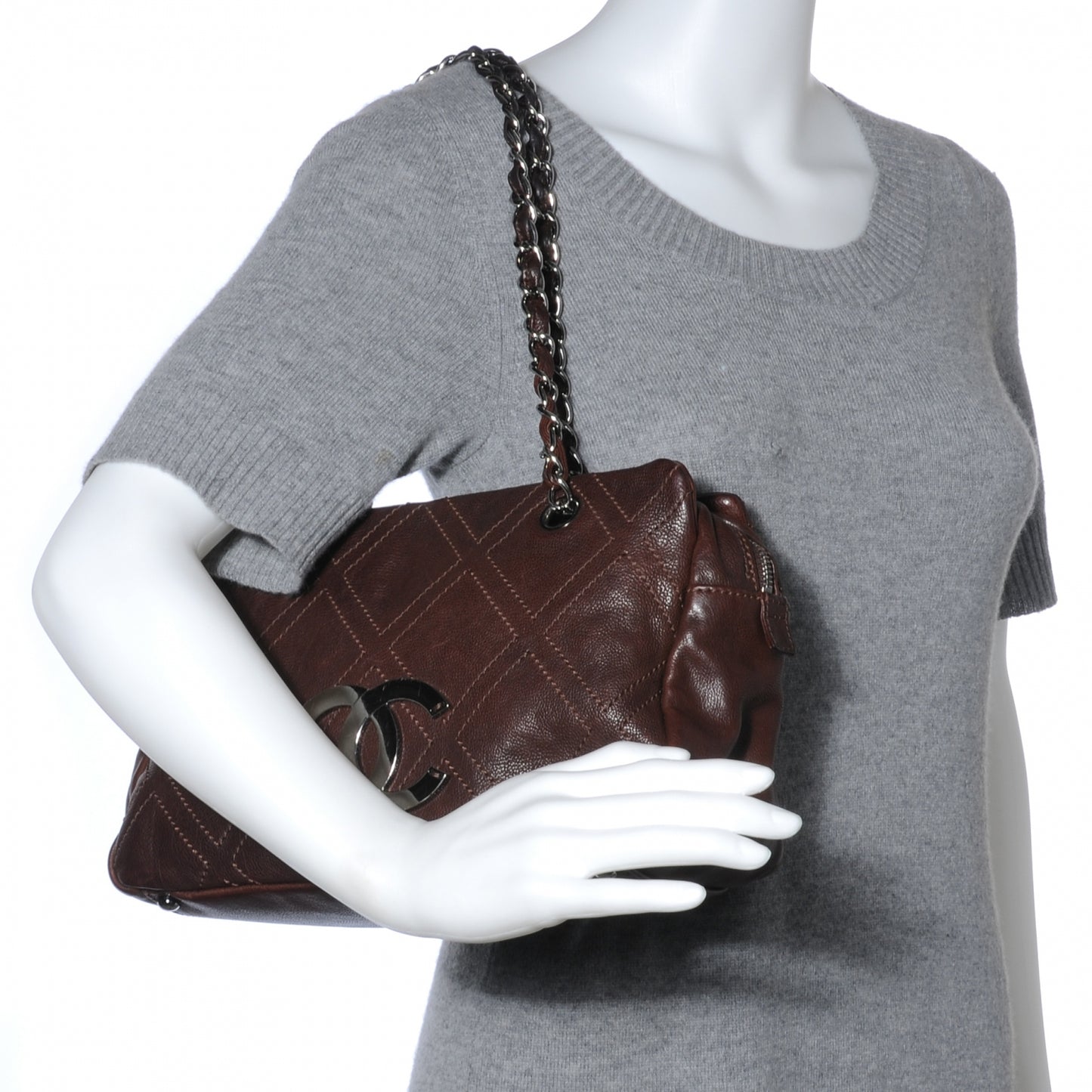 Calfskin Small Diamond Stitch Tote Brown