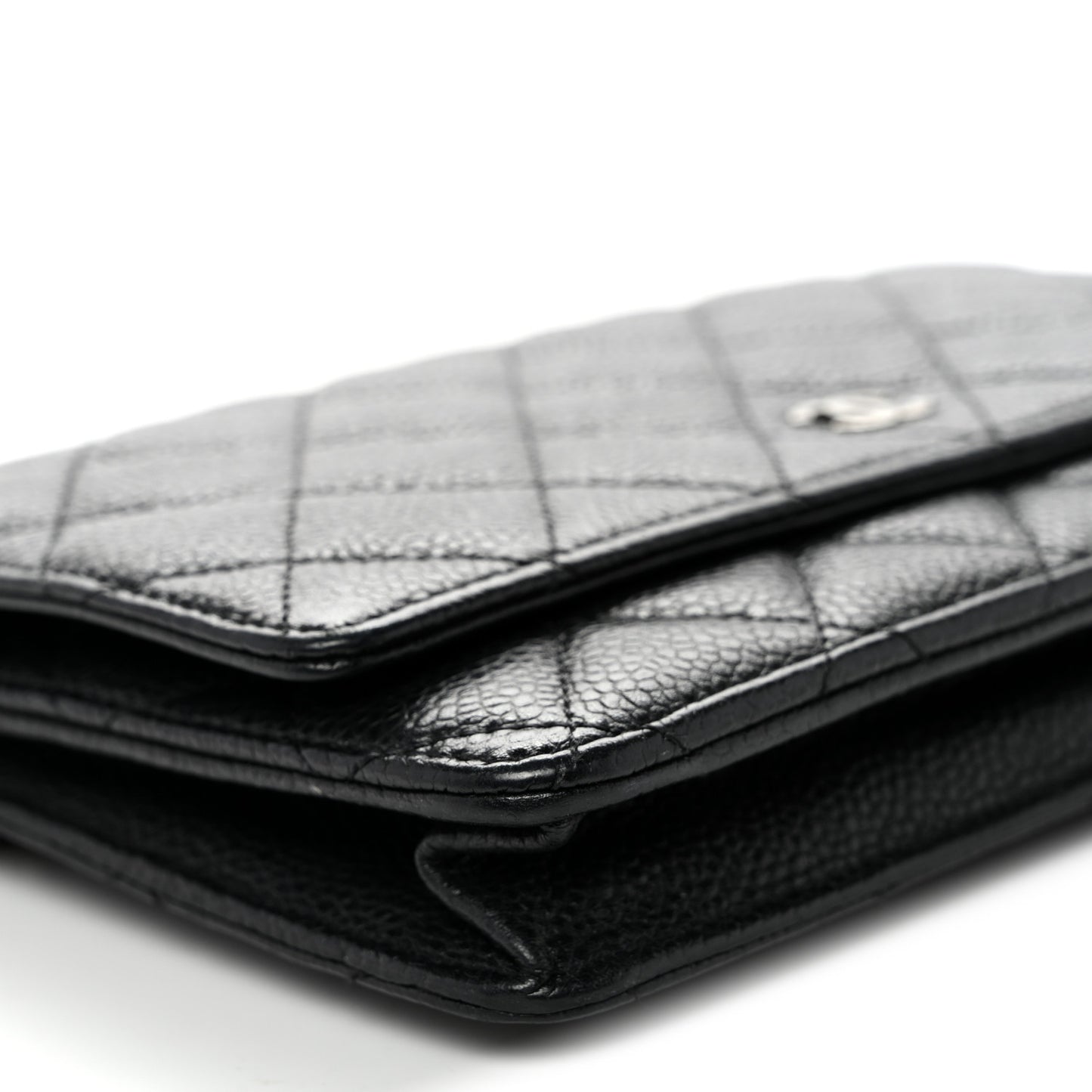 Caviar Quilted Wallet on Chain WOC Black