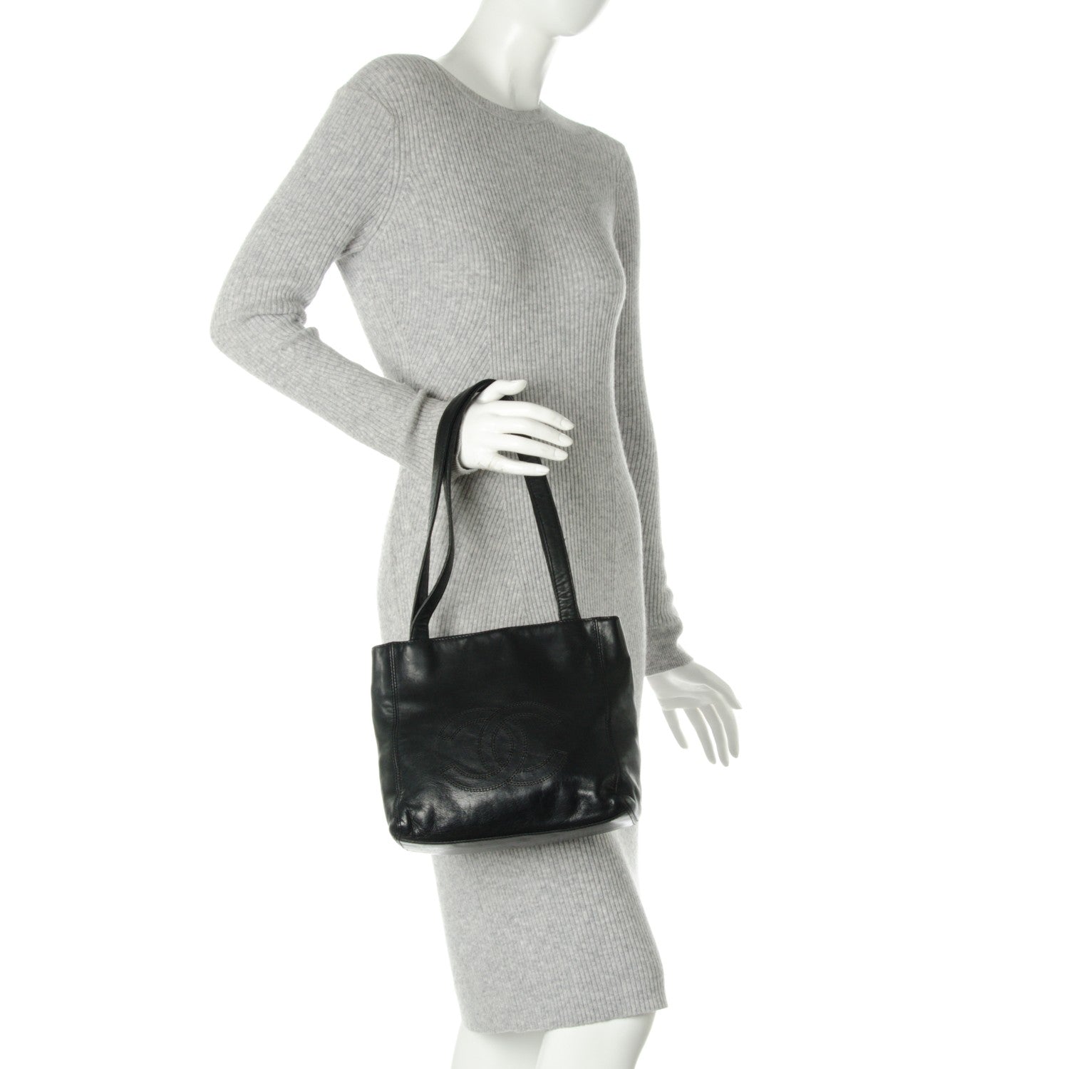 Chanel Lambskin CC Tote Black 2 of 7