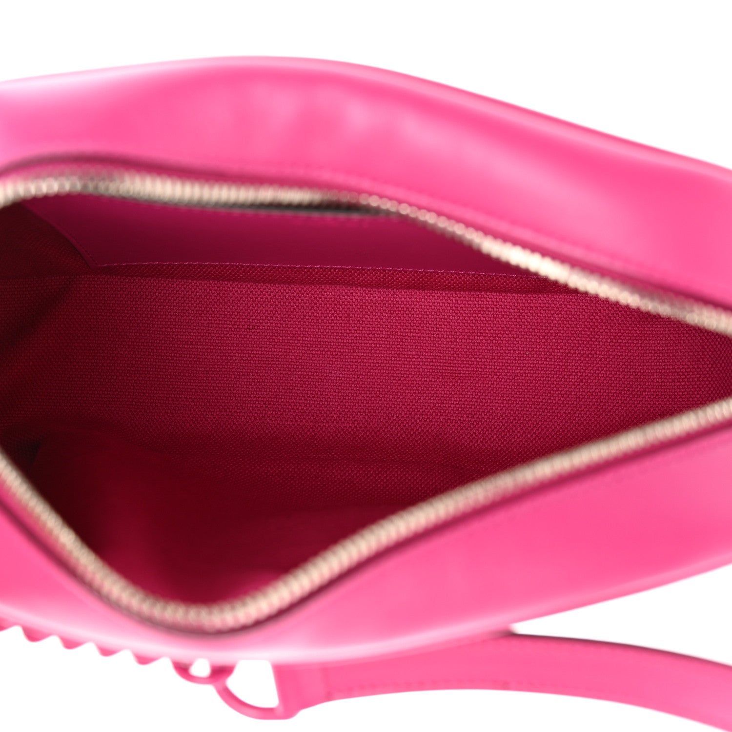 Gucci Calfskin Matelasse Monochrome Small GG Marmont Chain Shoulder Bag Classic Fuxia 5 of 11