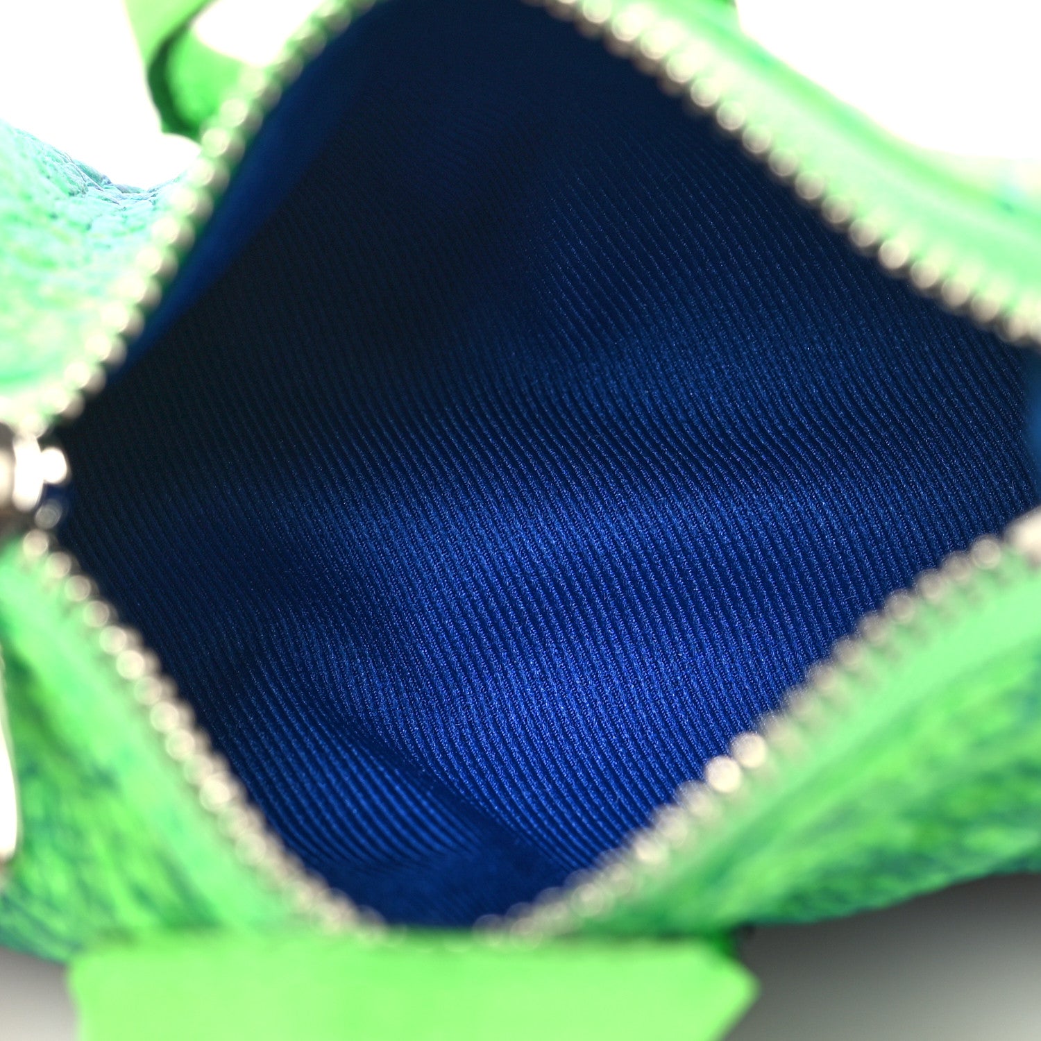 Louis Vuitton Taurillon Illusion Mini Keepall Earphones Pouch Bleu Vert 3 of 5