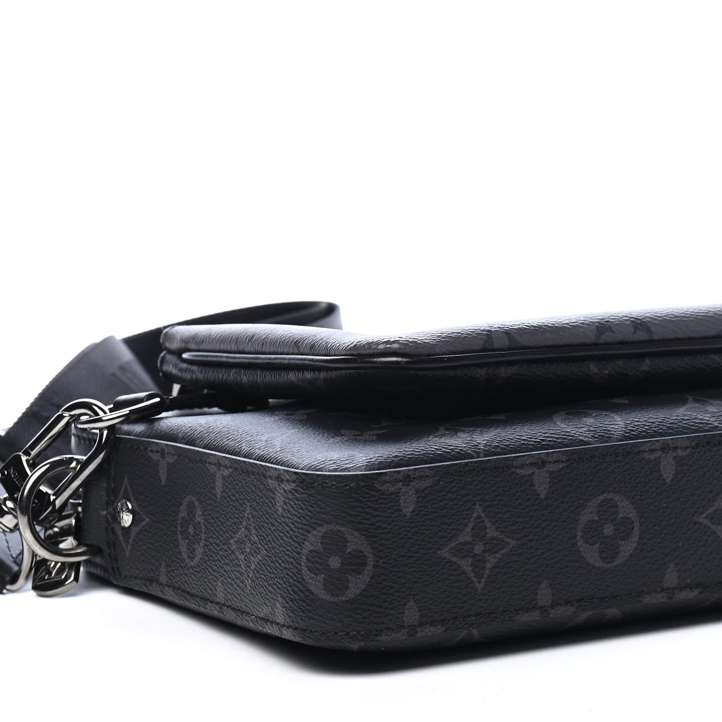 Reverse Monogram Eclipse Trio Messenger