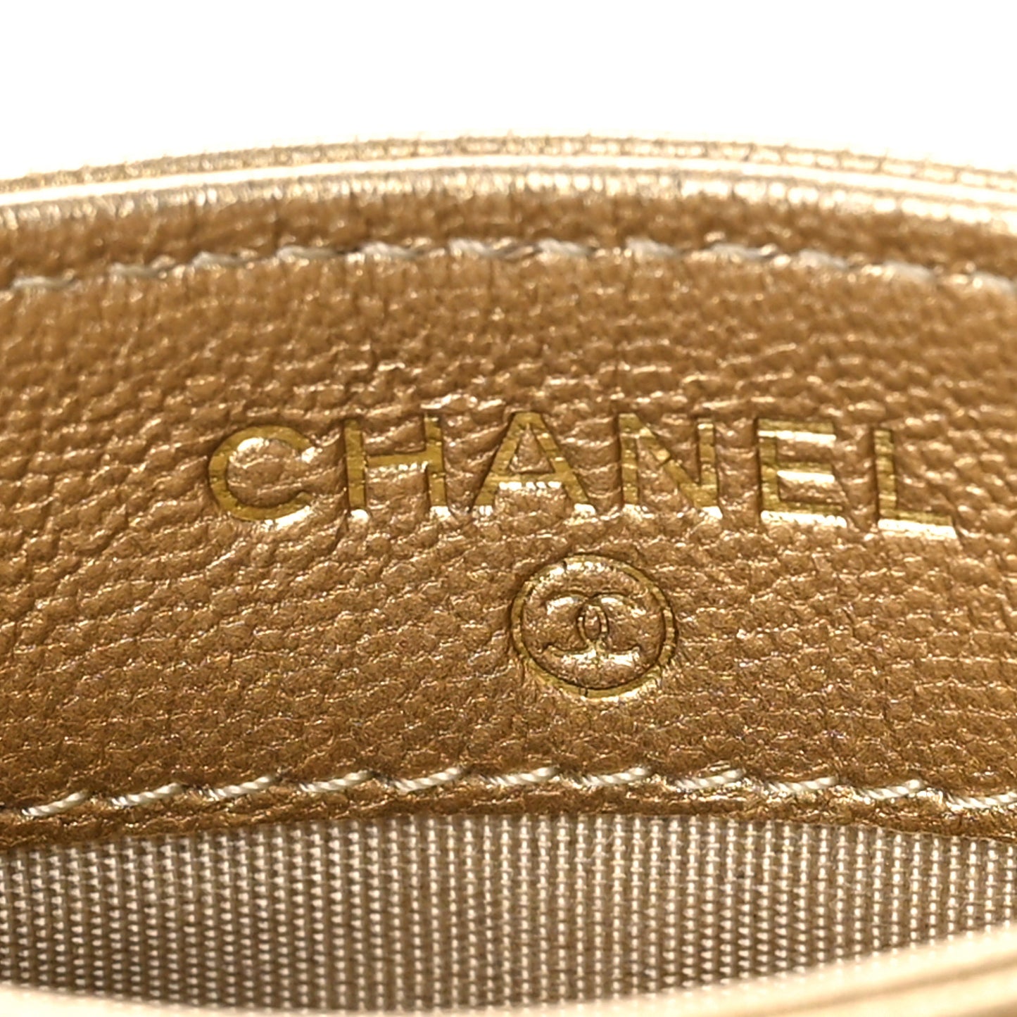 Metallic Lambskin Quilted Chanel 19 Card Holder Gold