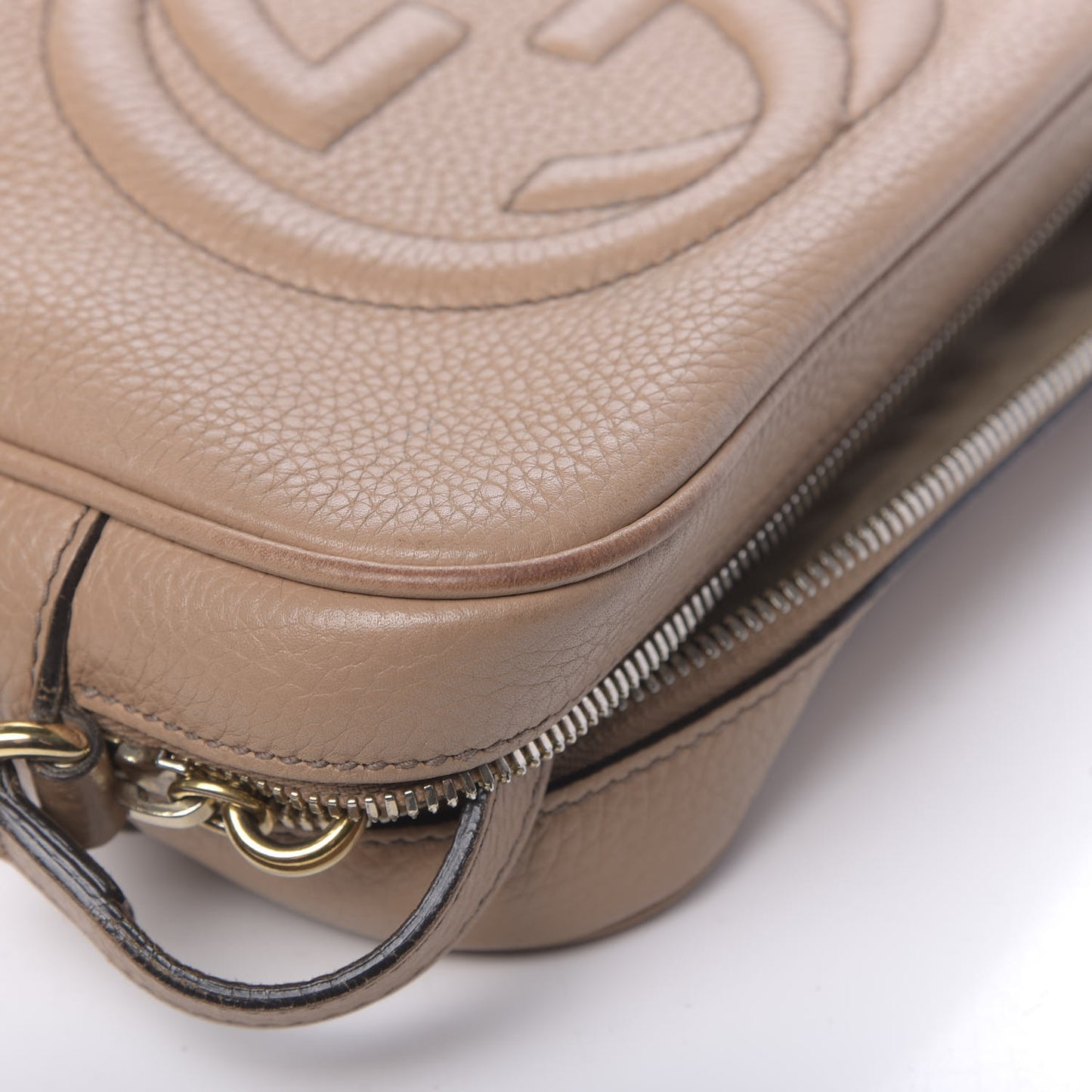 Pebbled Calfskin Small Soho Disco Bag Camelia