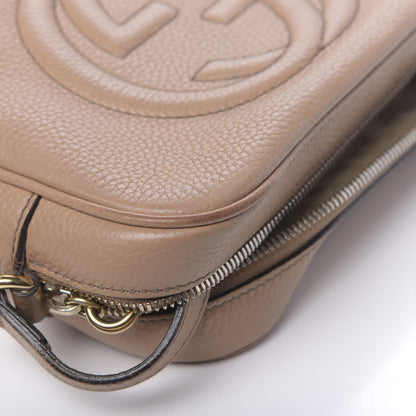 Gucci Pebbled Calfskin Small Soho Disco Bag Camelia 15 of 19