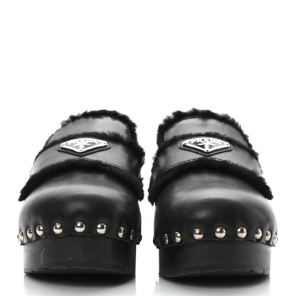 Prada Natural Calfskin Shearling Metal Triangle Logo 45mm Clogs 38 Black 2 of 7