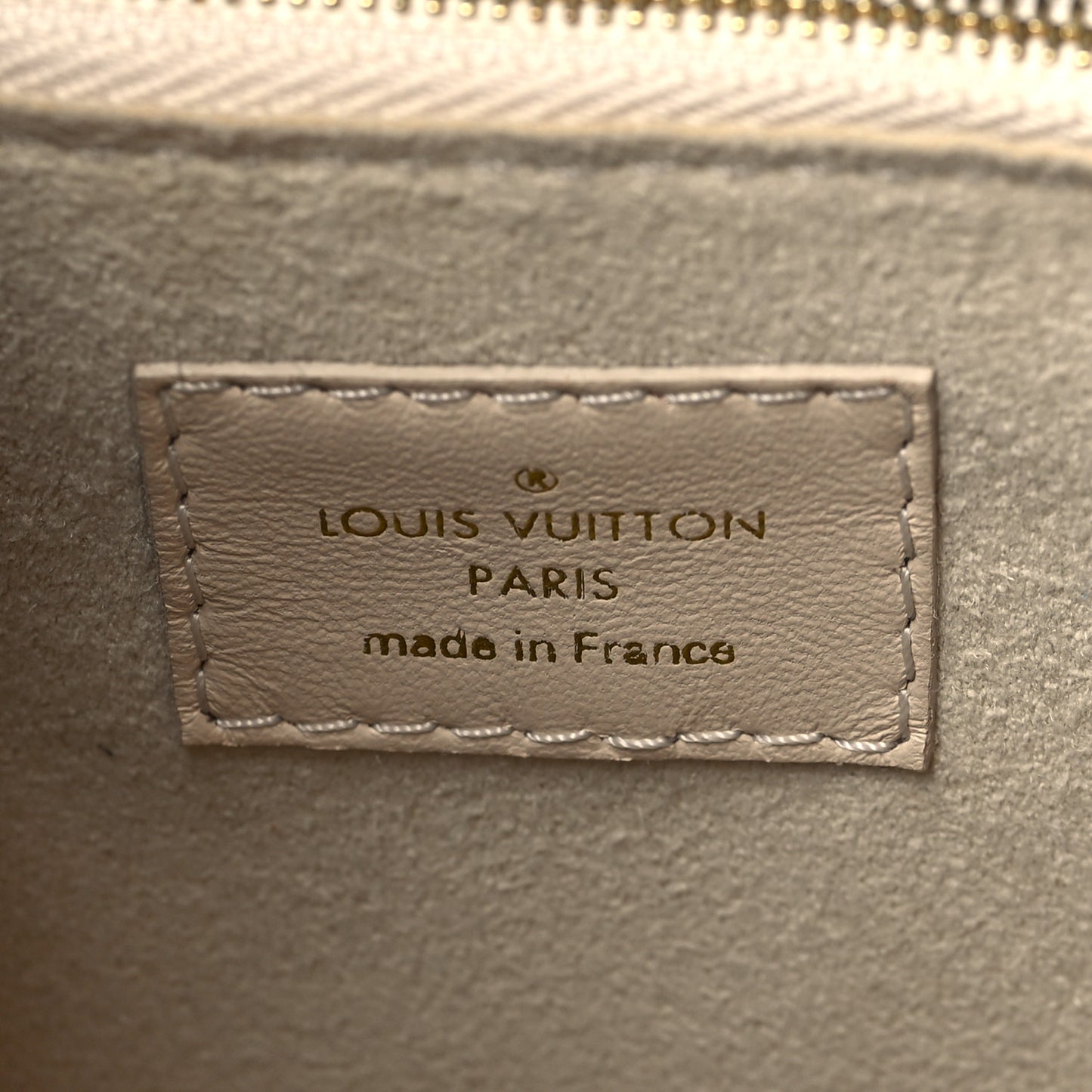 Grained Calfskin Monogram Double V Creme