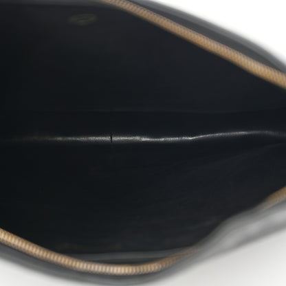 Chanel Caviar CC Hobo Black 9 of 31