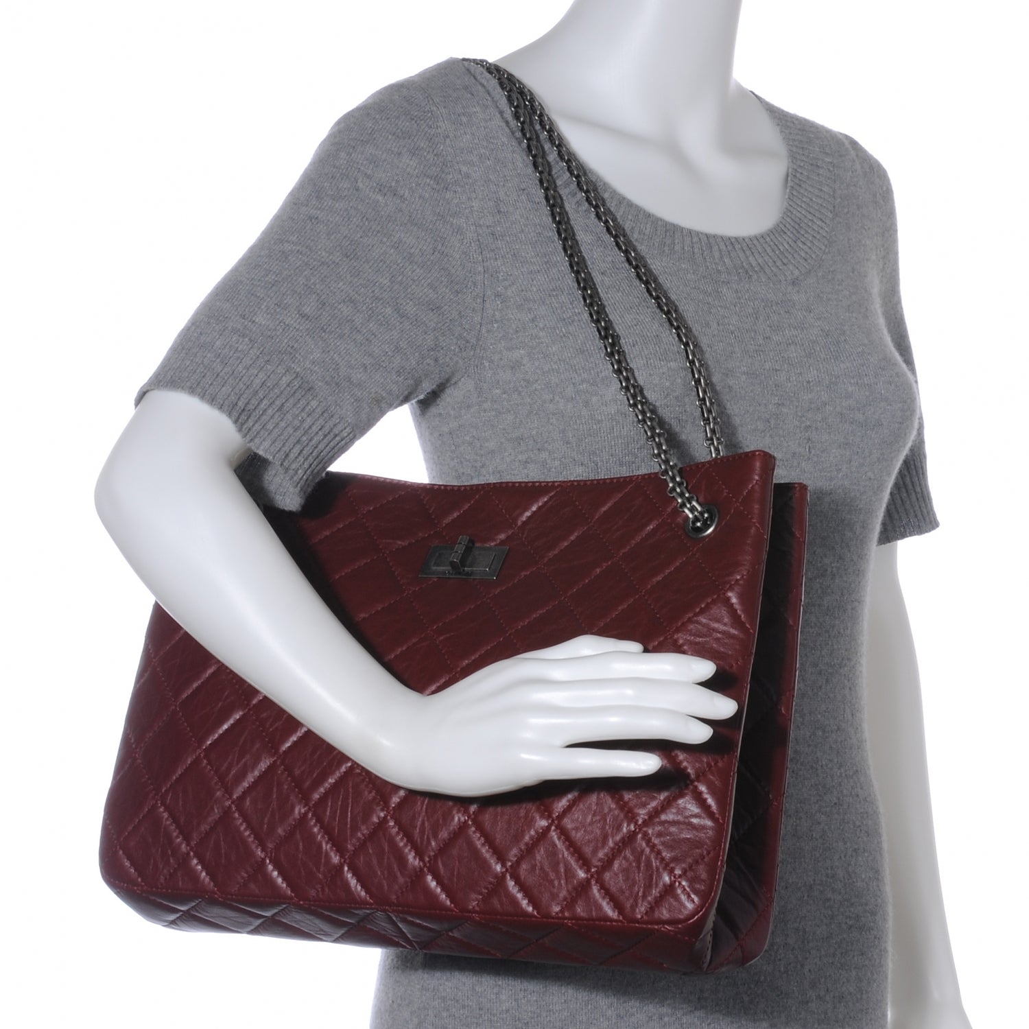 Chanel Aged Calfskin Reissue 2.55 Tote Bordeaux 2 of 8