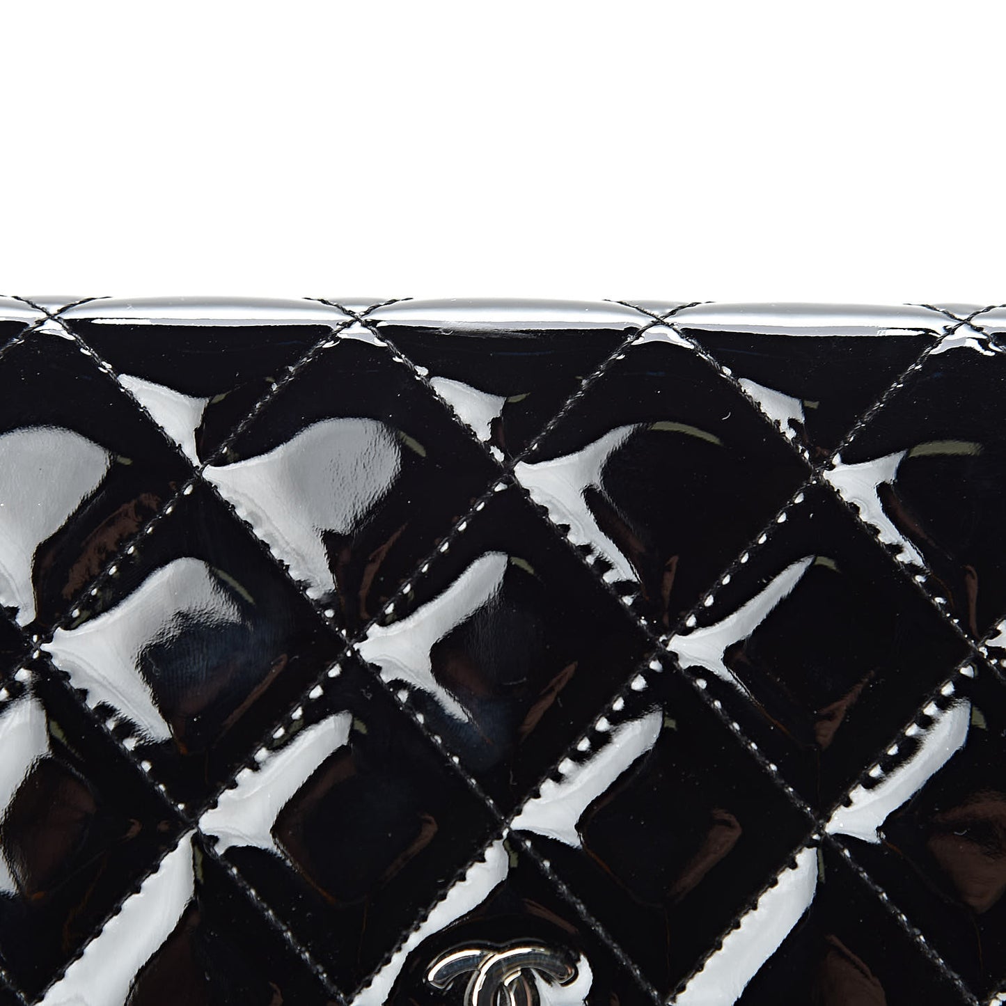 Patent Quilted Wallet On Chain WOC Black