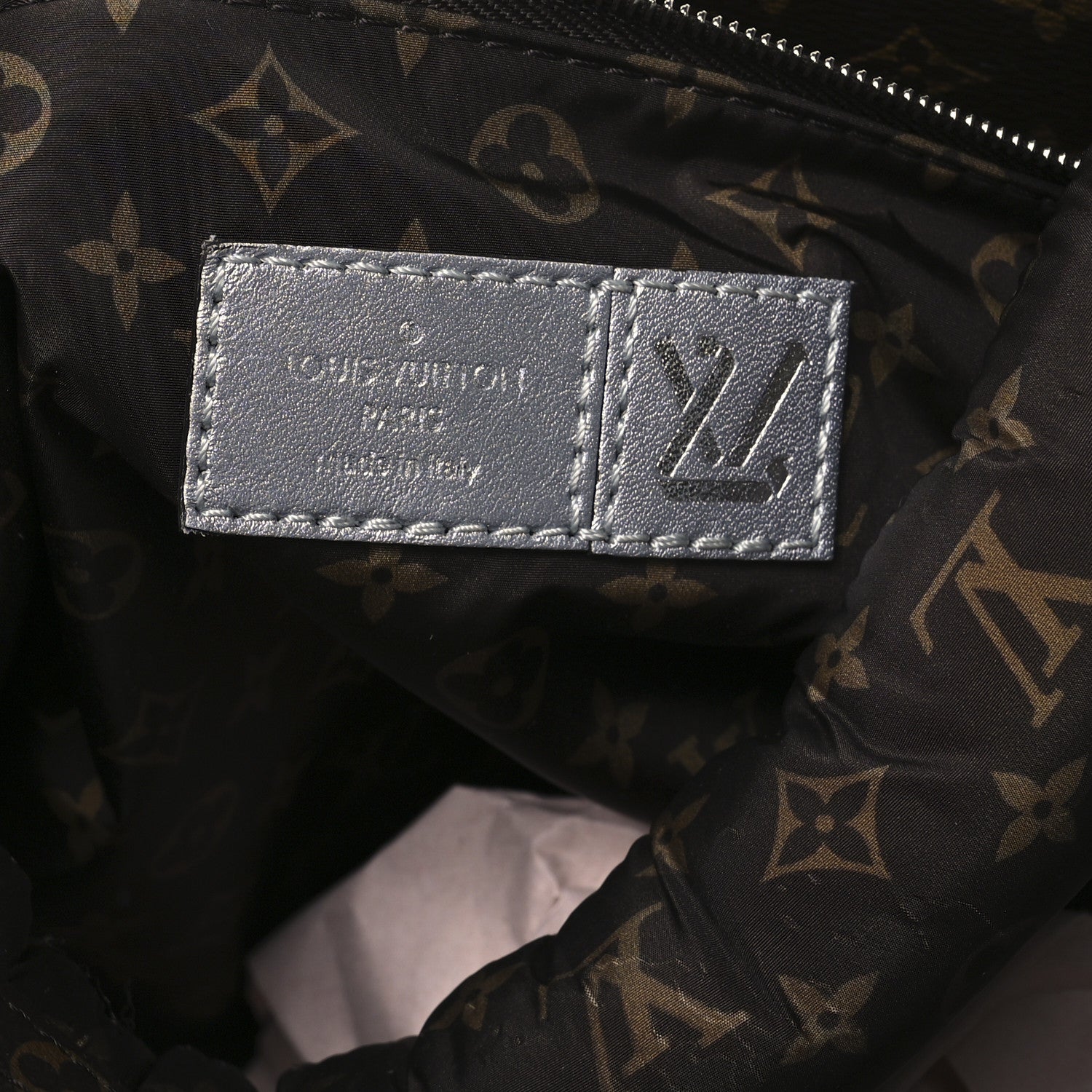 Louis Vuitton Econyl Monogram Pillow Giant Onthego GM Silver 6 of 9