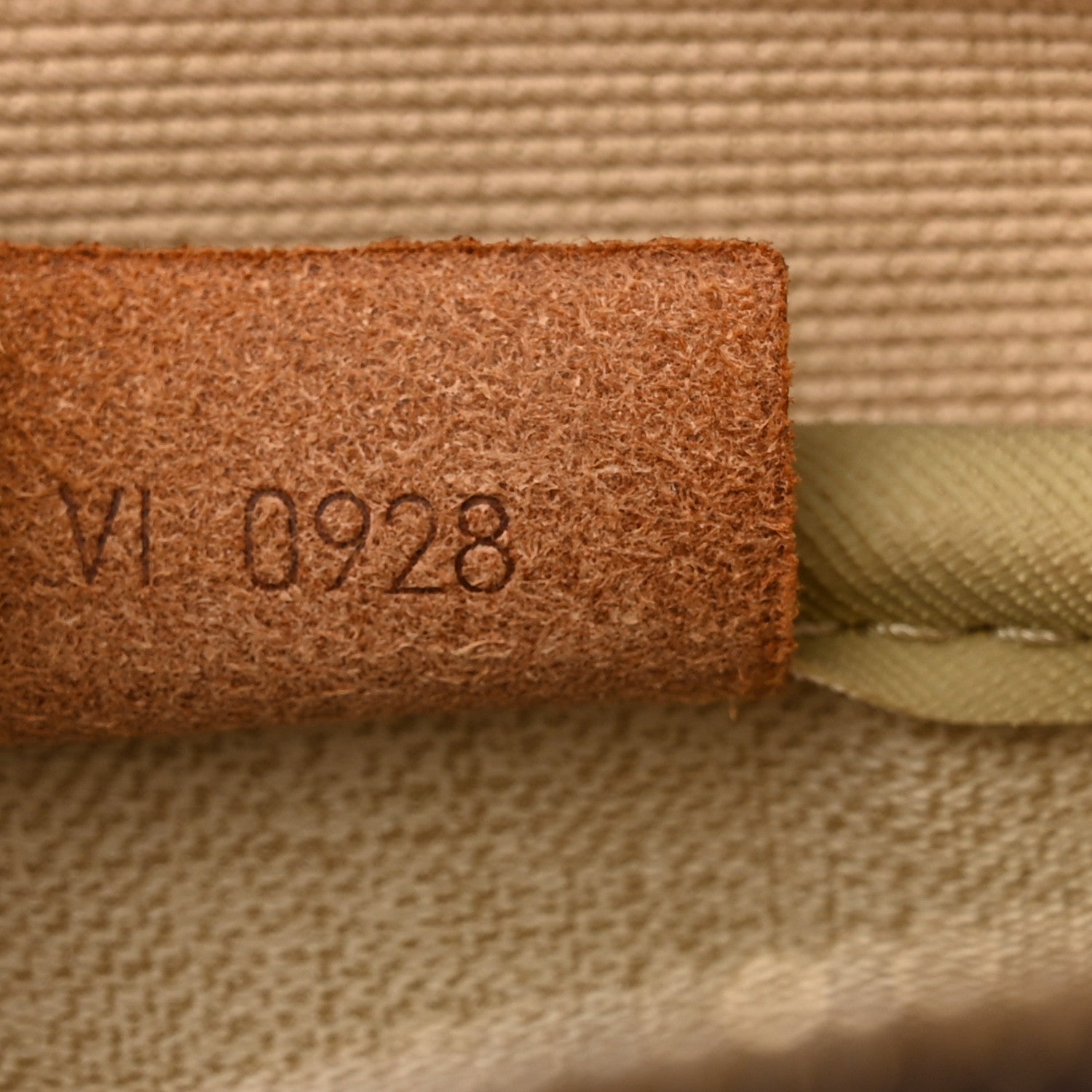 Louis Vuitton Monogram Deauville 7 of 11