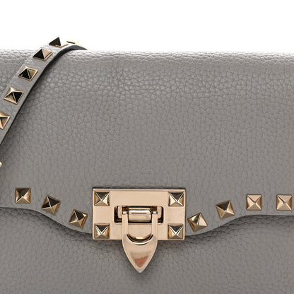 Valentino Garavani Pebbled Calfskin Medium Rockstud Flip Lock Crossbody Bag Pastel Grey 7 of 11