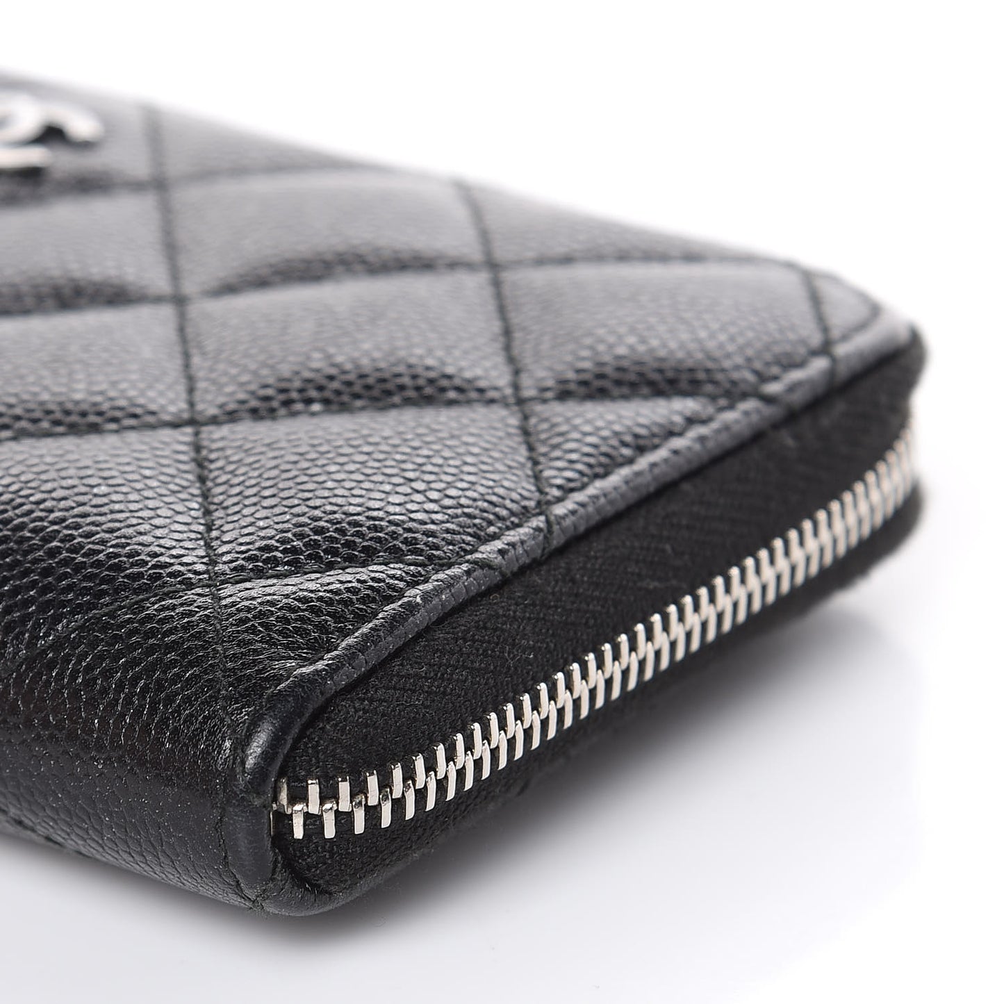 Metallic Caviar Quilted Medium Zip Around Wallet Black