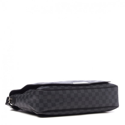 Louis Vuitton Damier Graphite Daniel GM 3 of 8