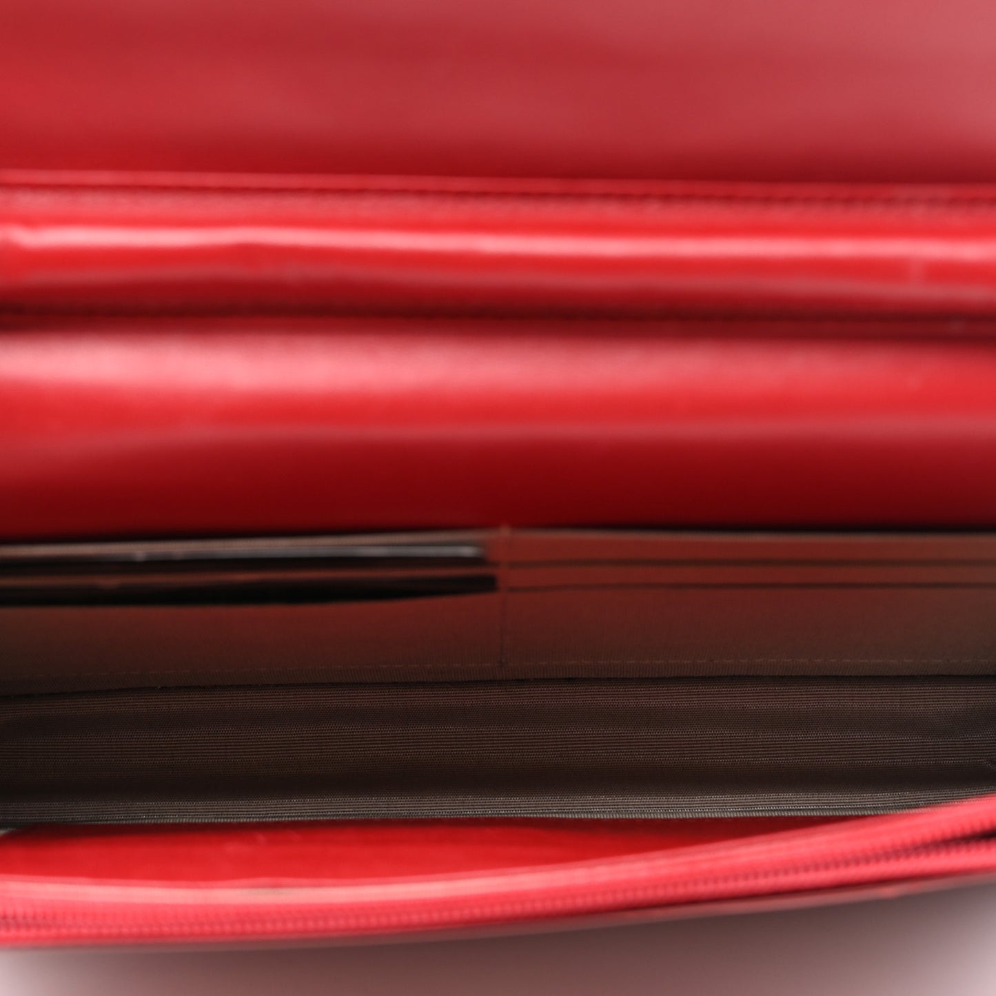 Patent Quilted Brilliant Wallet On Chain WOC Red