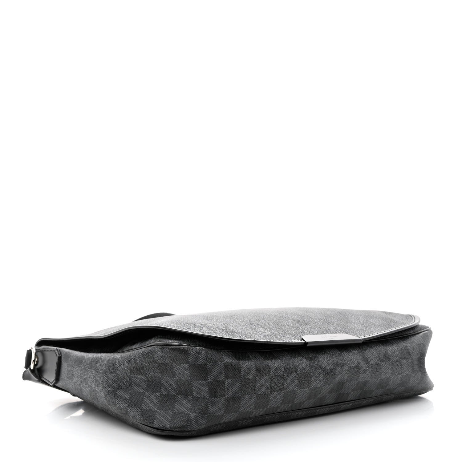 Louis Vuitton Damier Graphite Daniel GM 4 of 10