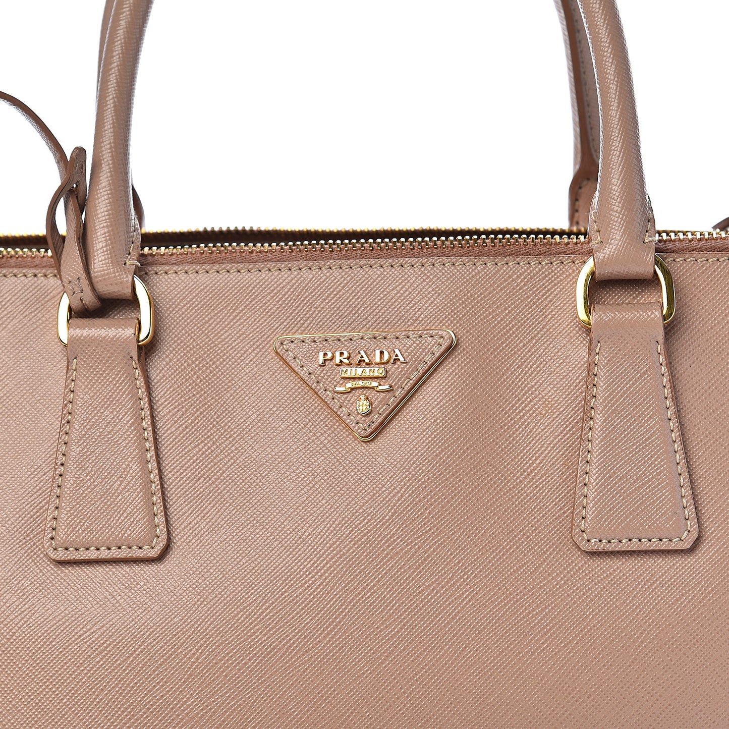 Saffiano Medium Galleria Double Zip Tote Cammeo
