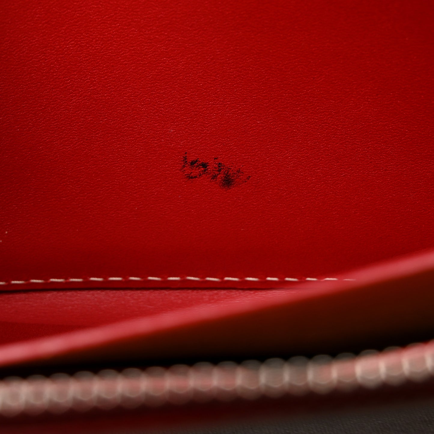 Goyardine Matignon Zip Around GM Wallet Red