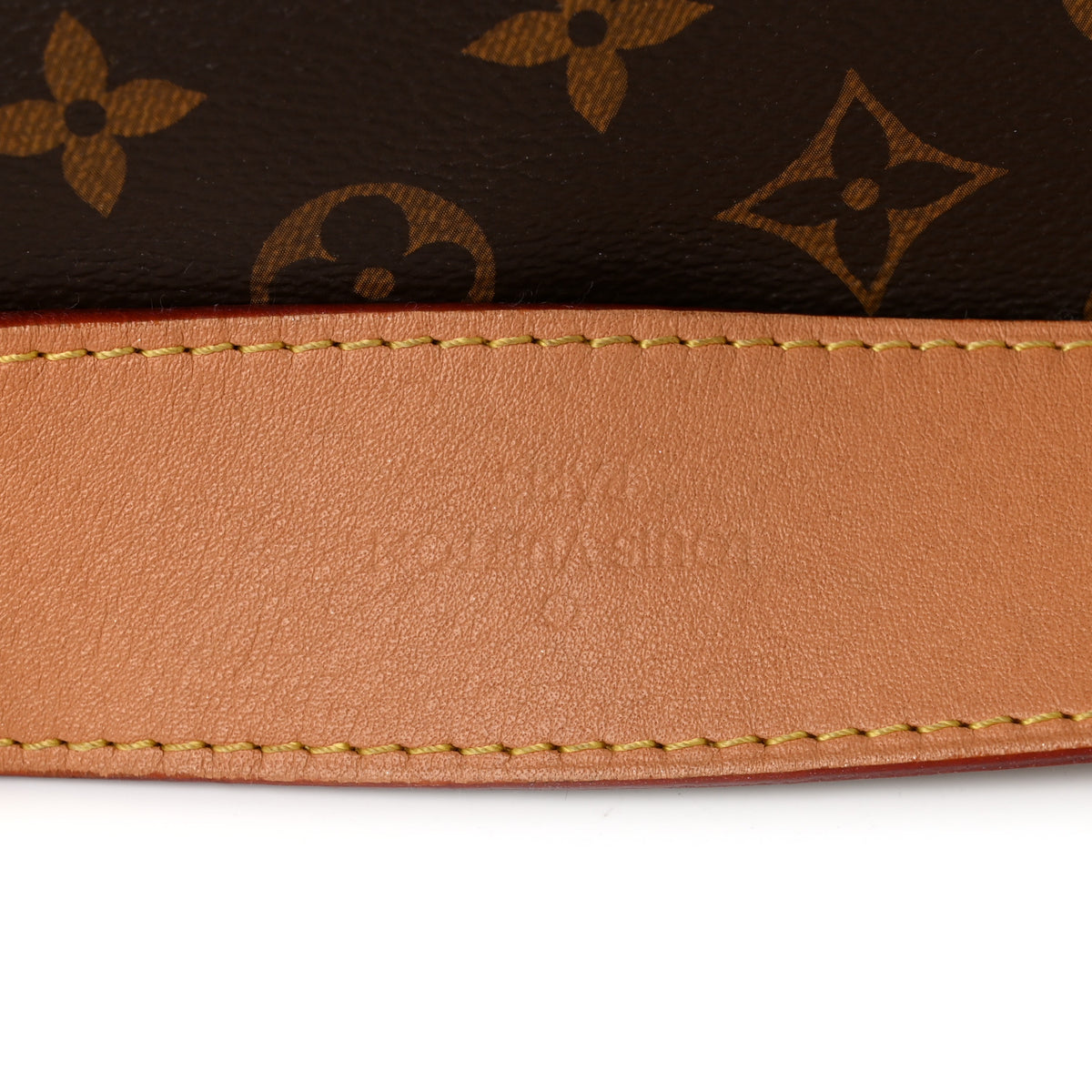 Louis Vuitton Monogram Carryall MM 5 of 10