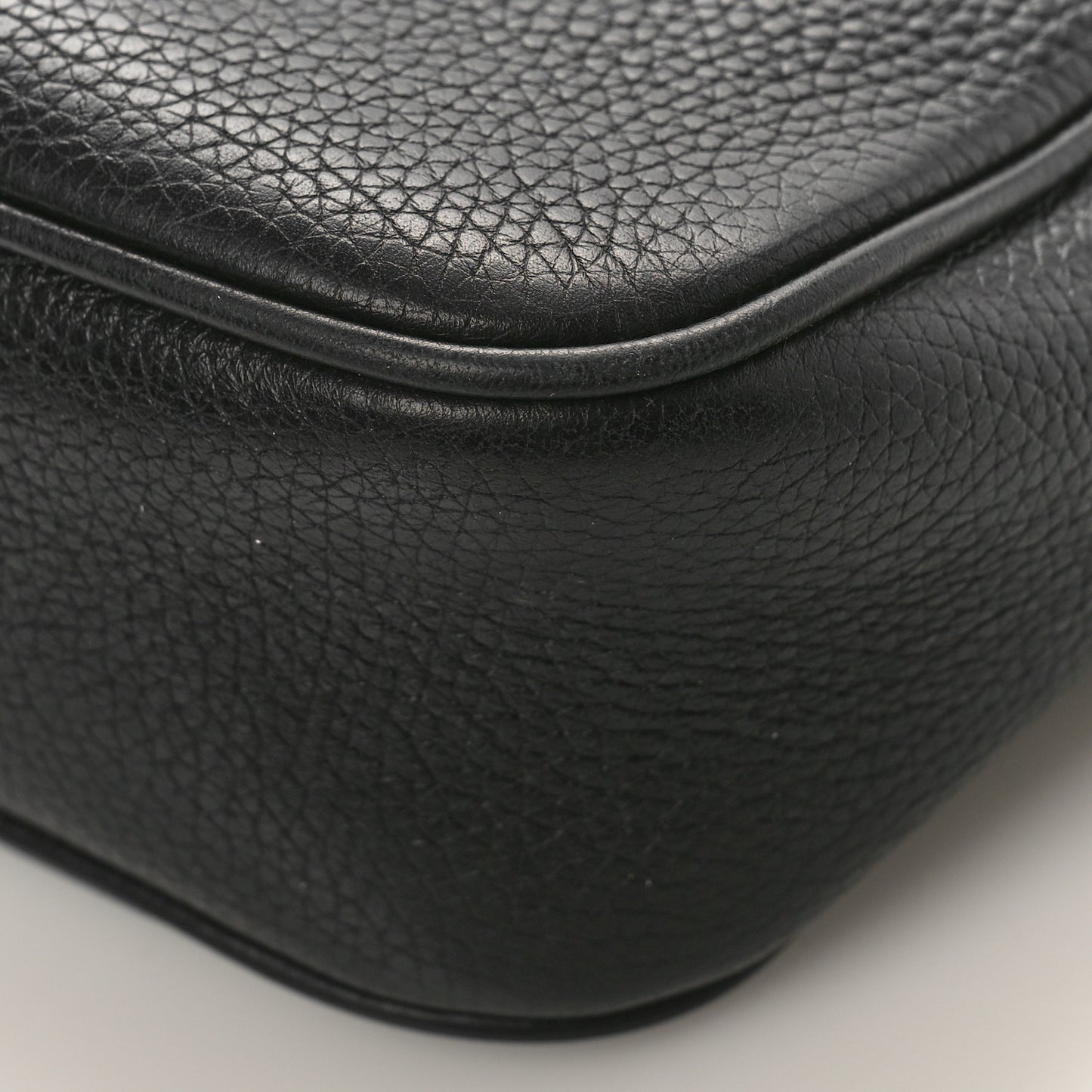 Pebbled Calfskin Small Soho Disco Bag Black