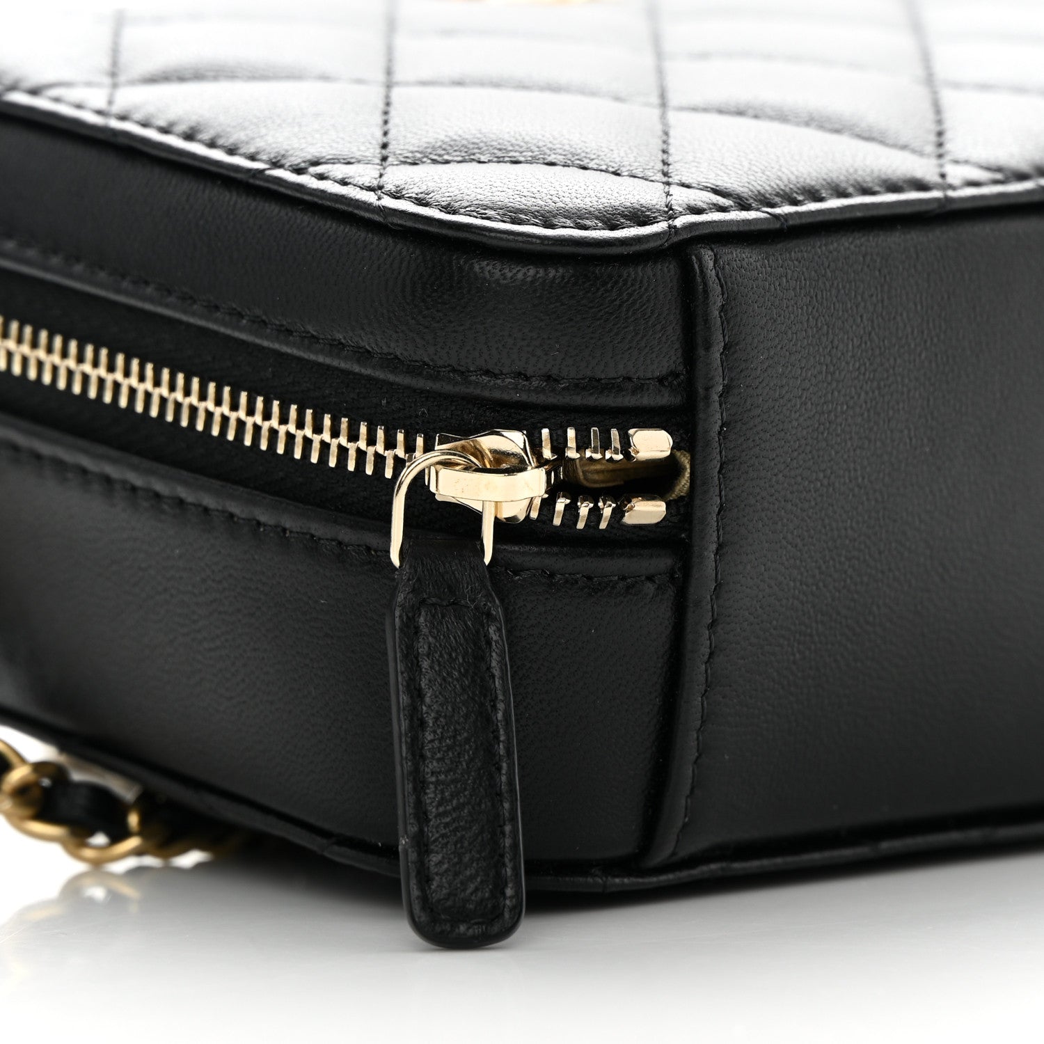 Chanel Lambskin Quilted CC Pearl Crush Camera Case Black 9 of 13
