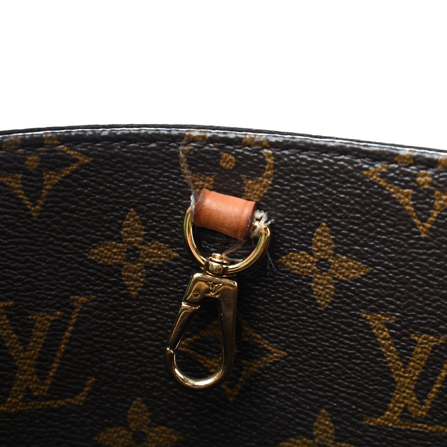 Louis Vuitton Monogram Montaigne GM 9 of 17