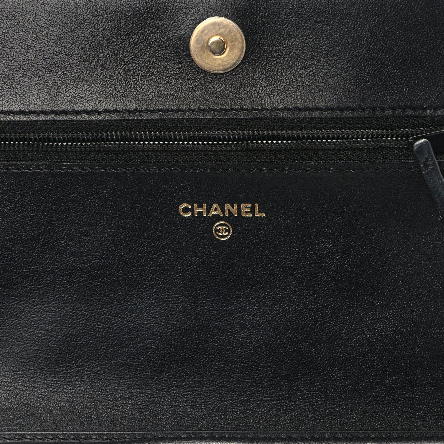 Caviar Quilted Boy Wallet On Chain WOC Black