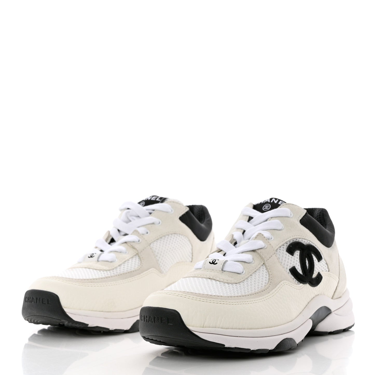 Mesh Suede Calfskin Grained Calfskin Womens CC Sneakers 38.5 White Black