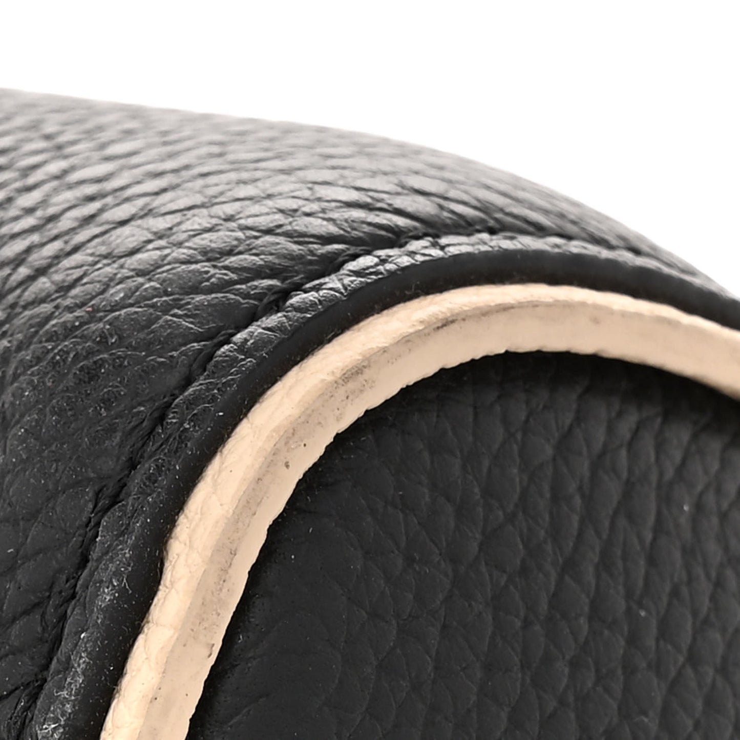 Monogram Double V Black