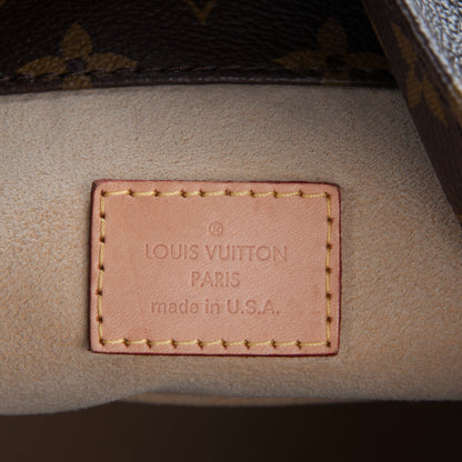 Louis Vuitton Monogram Artsy GM 6 of 7