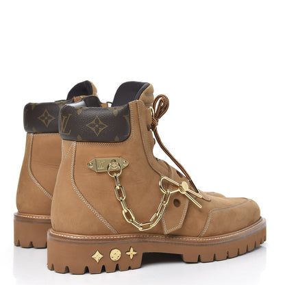 Louis Vuitton Suede Calfskin Monogram Mens Creeper Ankle Boots 8 Beige 4 of 7