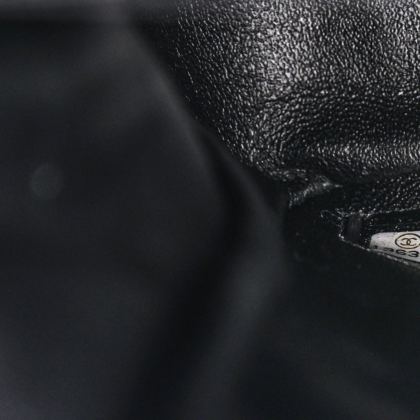 Caviar Quilted Jumbo Single Flap Black