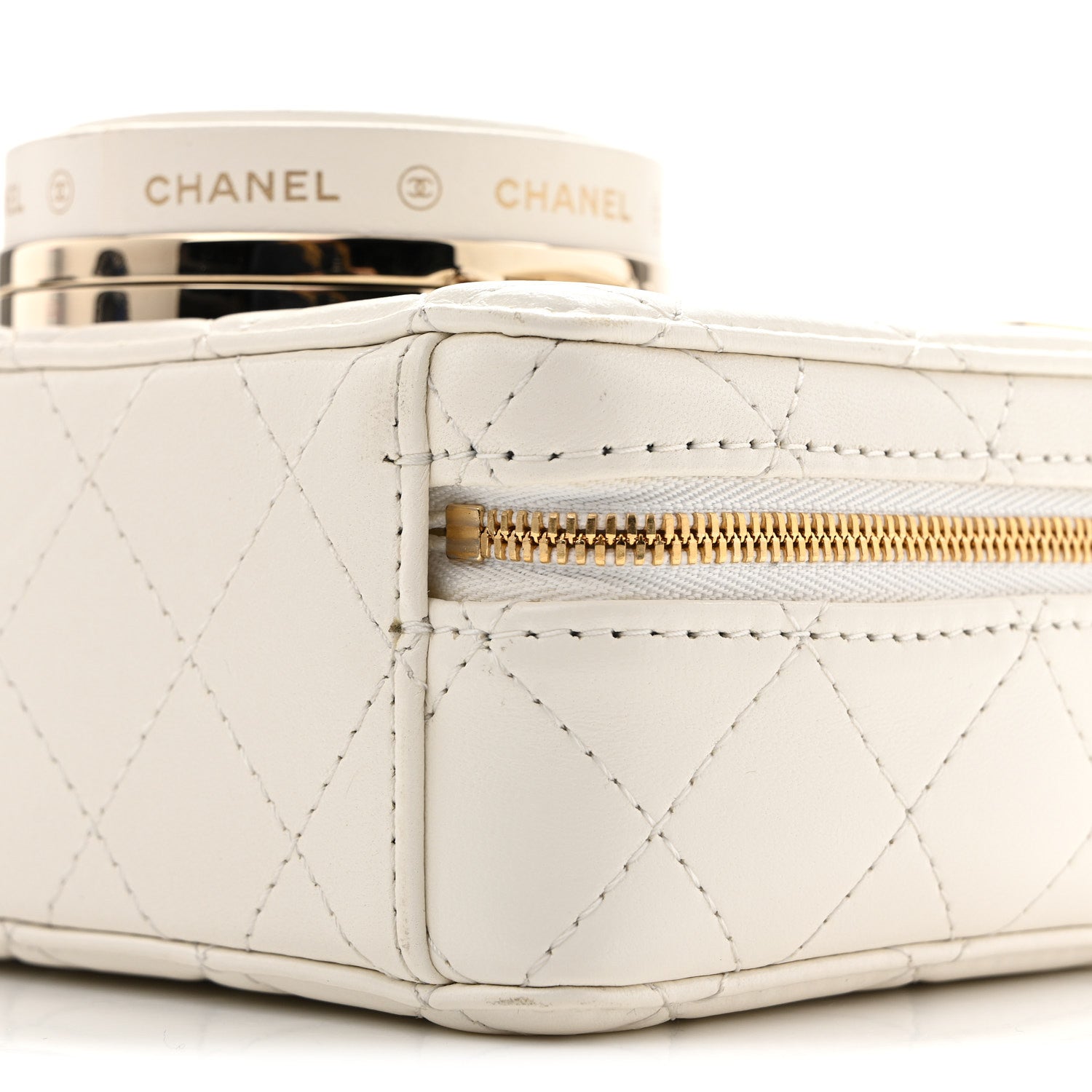 Chanel Lambskin Quilted Coco Click Bag White 1896116 – FASHIONPHILE