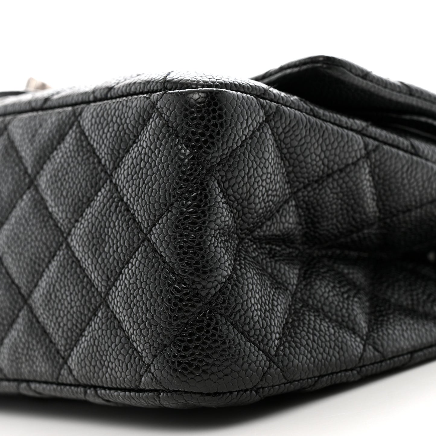 Caviar Quilted 2.55 Reissue 225 Flap Black