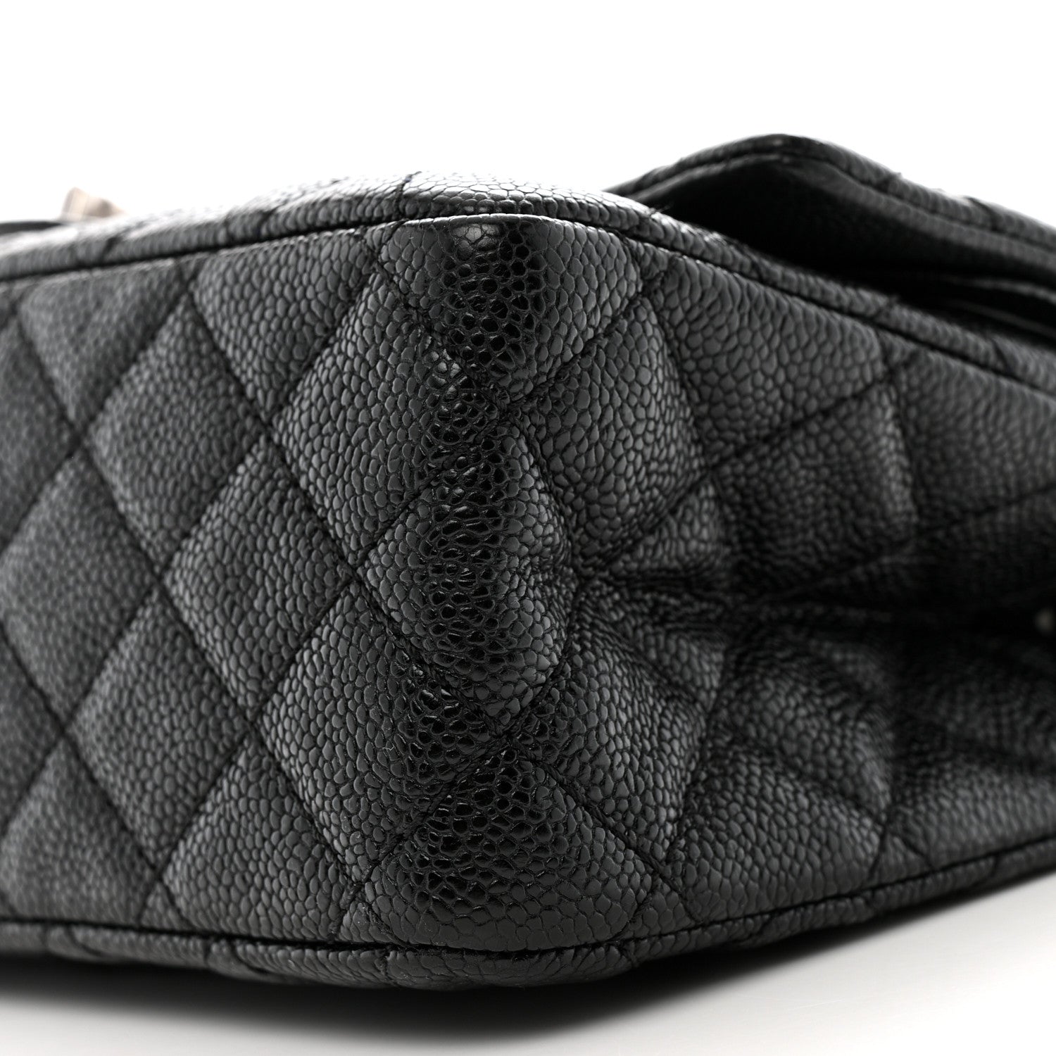 Chanel Caviar Quilted 2.55 Reissue 225 Flap Black 10 of 13